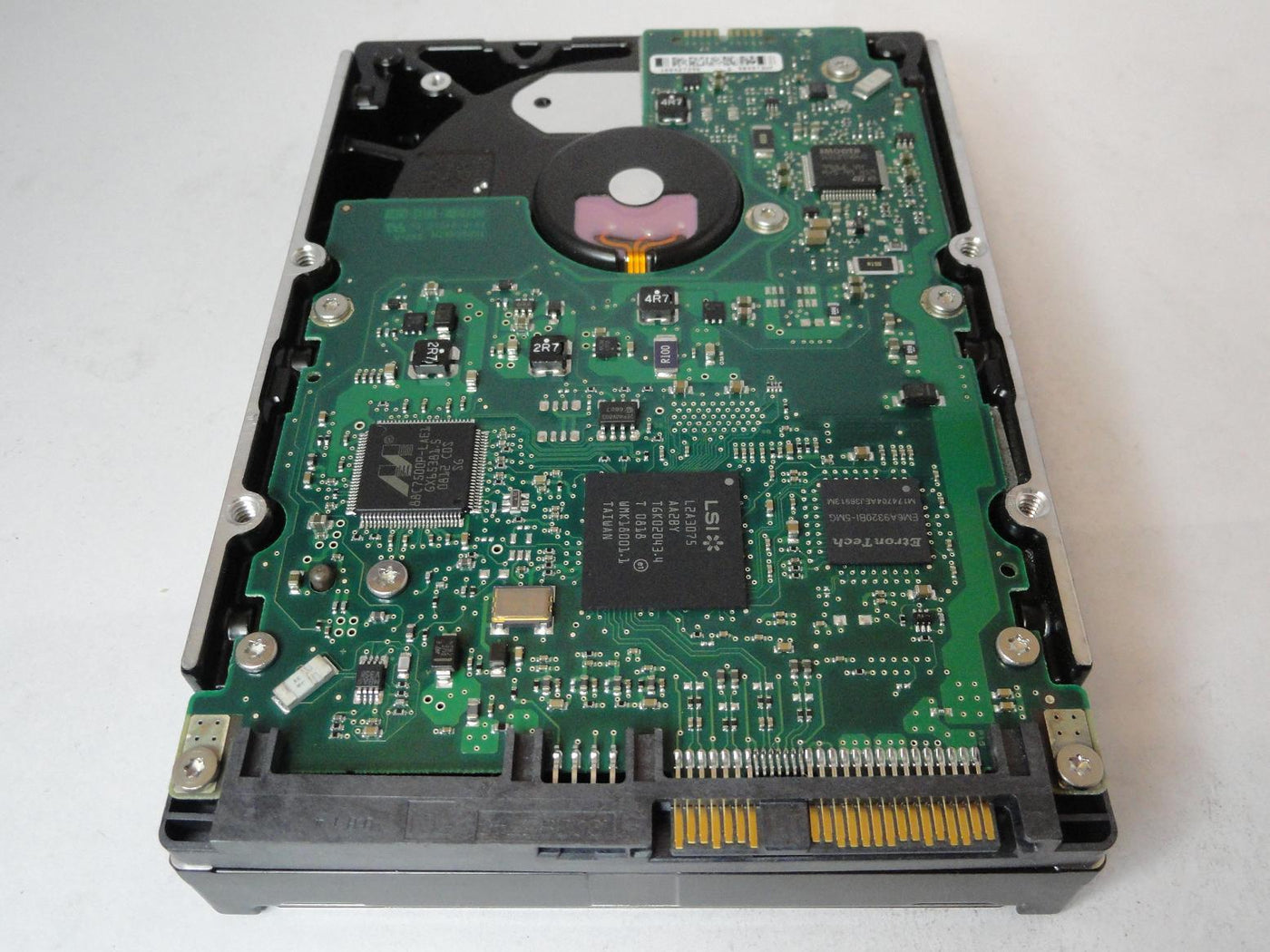 Seagate 146Gb SAS 15Krpm 3.5in HDD ( 9Z2066-002 ST3146855SS ) REF
