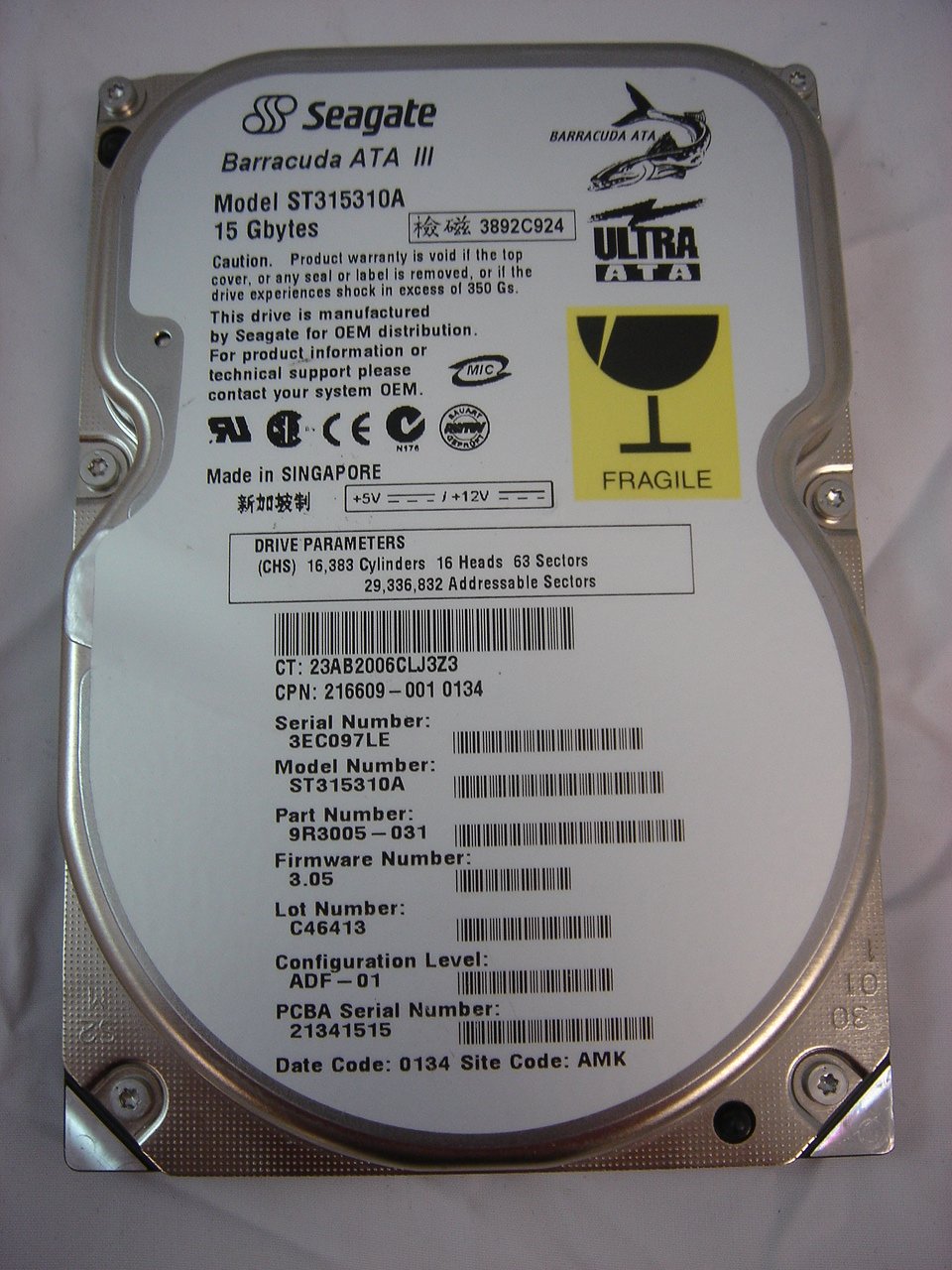 PR05705_9R3005-031_Seagate Compaq 15Gb IDE 7200rpm 3.5in HDD - Image3