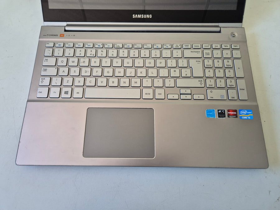 Samsung Series 7 Chronos 780Z 500GB HDD 4GB RAM i5-3230M Linux 15.6" - Faulty K.Board SPR