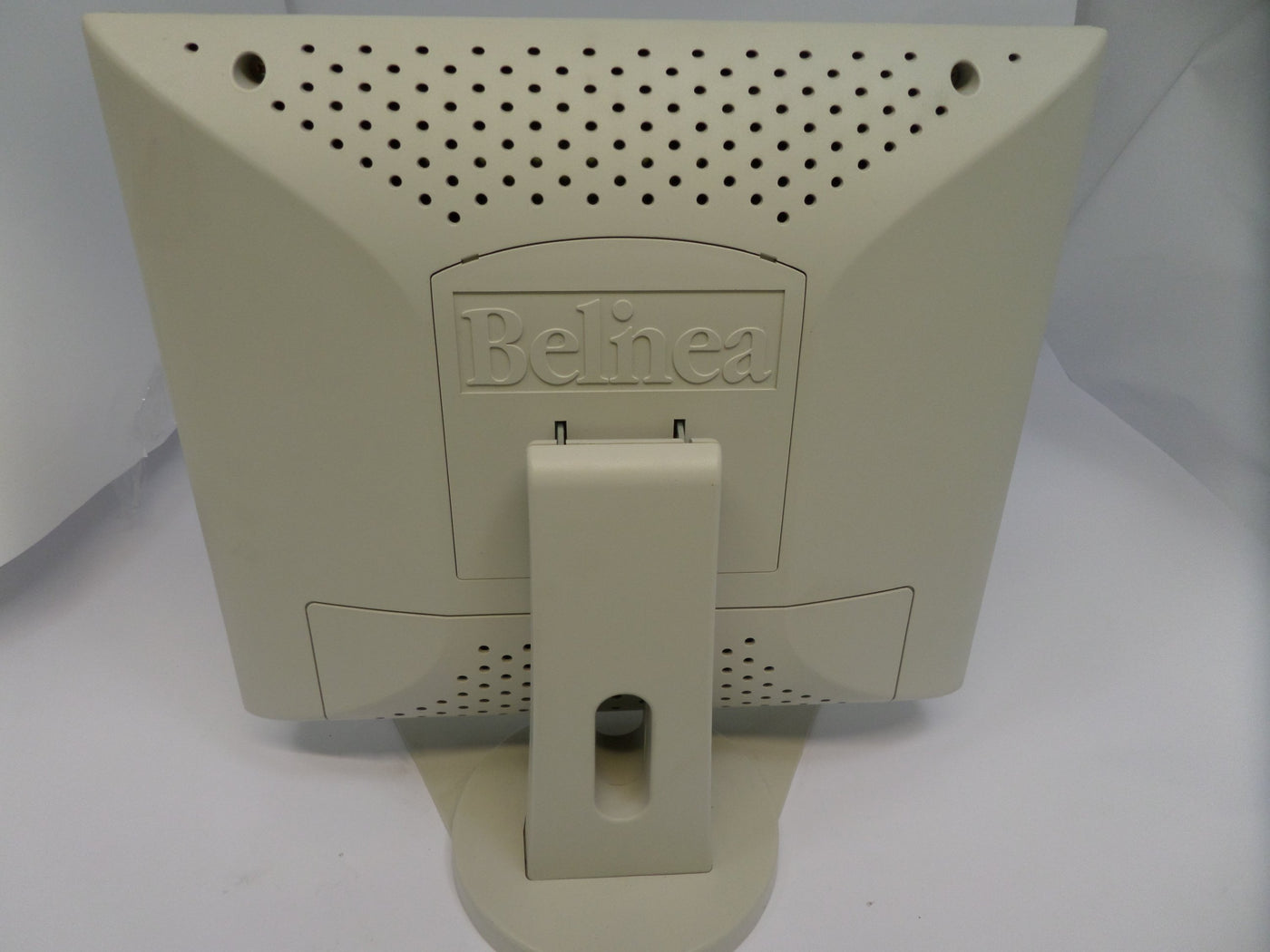 PR25748_101525_Belinea 101525 Colour 15" LCD Monitor - Image4