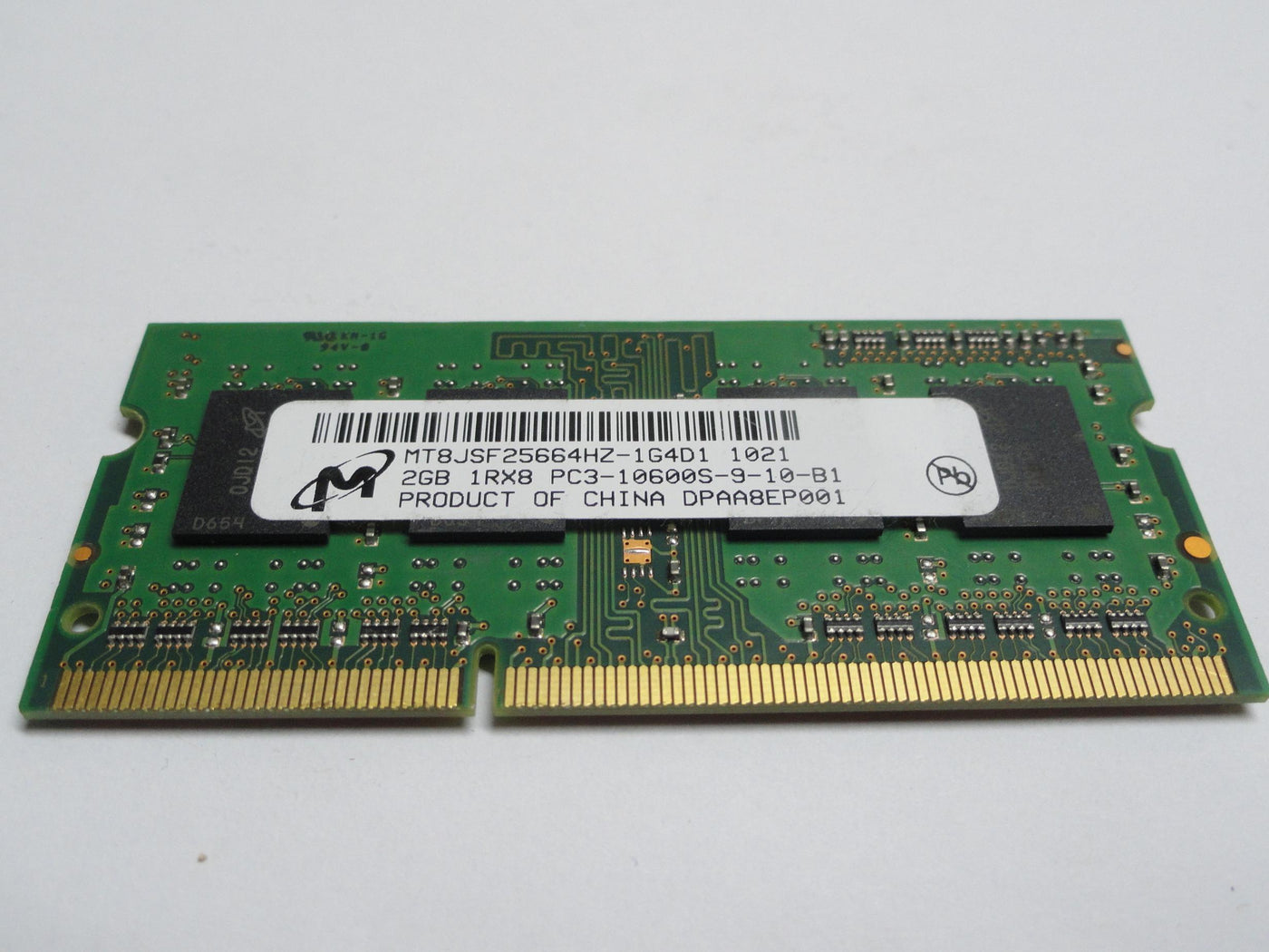 MT8JSF25664HZ-1G4D1 - Micron 2GB 204 Pin PC3-10600 CL9 8c 256x8 DDR3-1333 1Rx8 1.5V SODIMM Memory Module - Refurbished