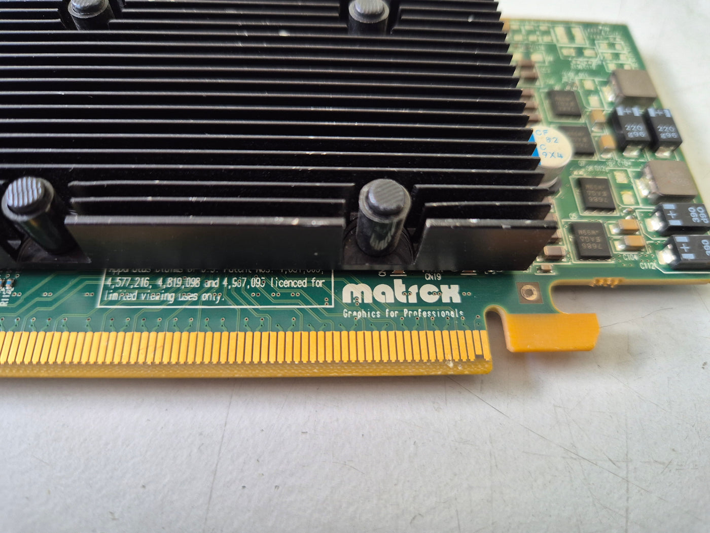 Matrox PCIe x16 512MB GDDR2 quad graphics card ( M9140-E512LAF ) USED