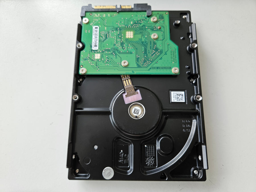 Seagate 160GB 7200RPM SATA 3.5in HDD ( 9CY132-190 ST3160815AS ) USED