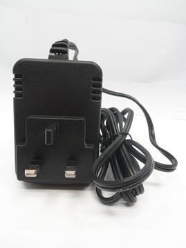 PR20538_PS17 0305 UK_AC/DC Adapter PS17-0305-UK 3.3V - Image2