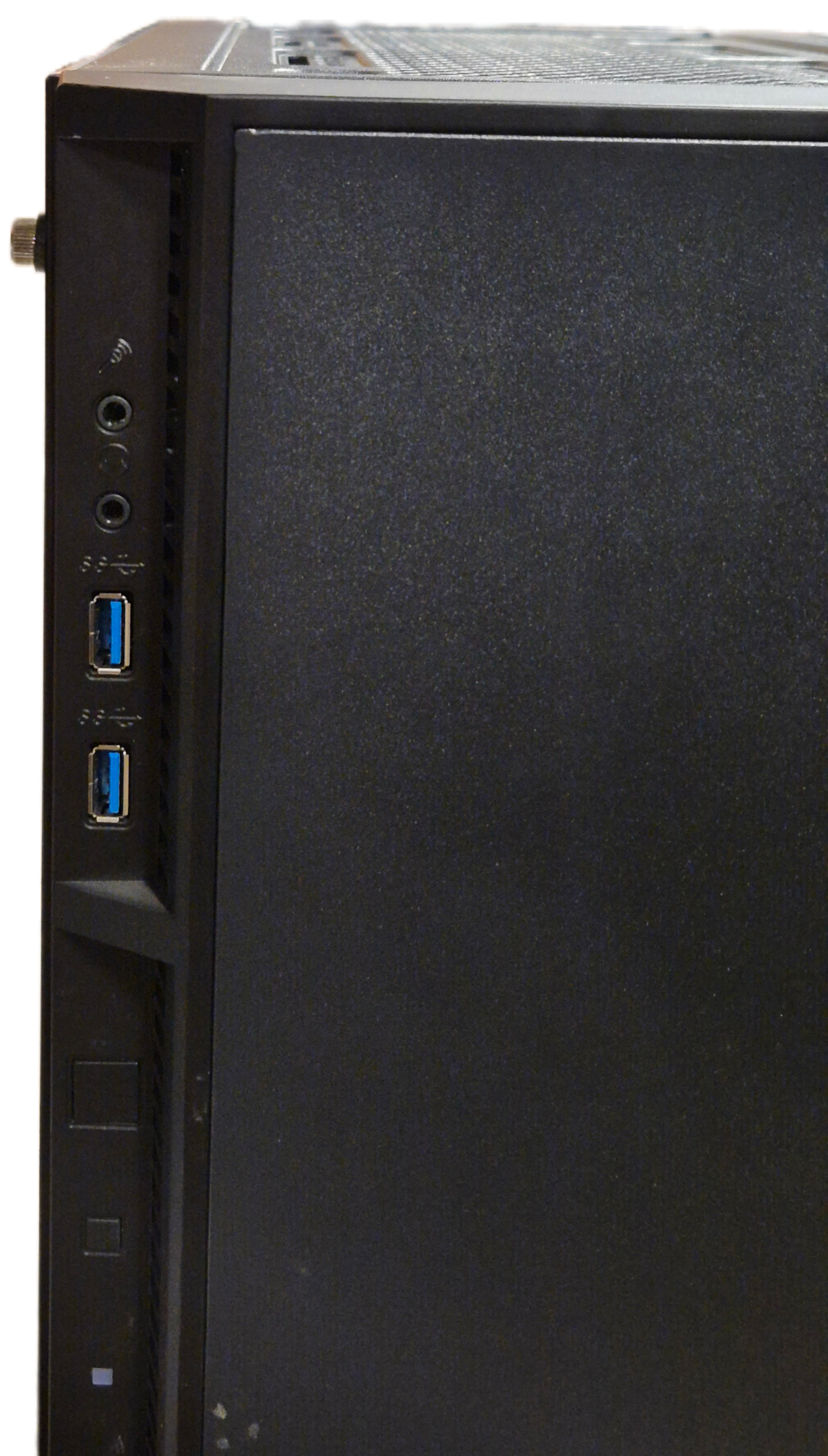 Antec P8 Mid Tower Gaming Cabinet - 3 x 120mm Fans Preinstalled USED
