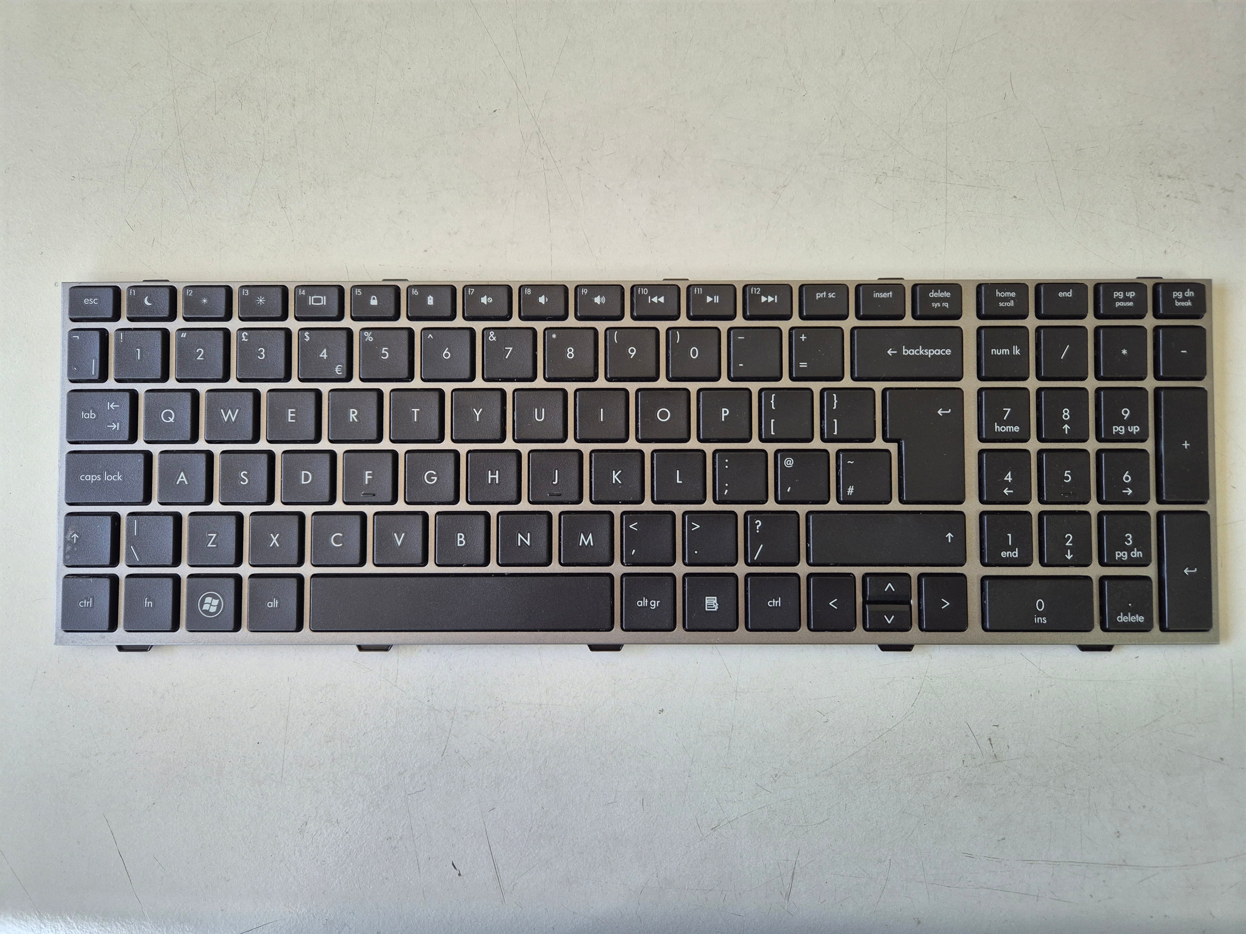 HP Probook 4540s UK Laptop Keyboard ( 676504-031 90.4SJ07.L0U SG-45810-2BA SN8114 ) USED
