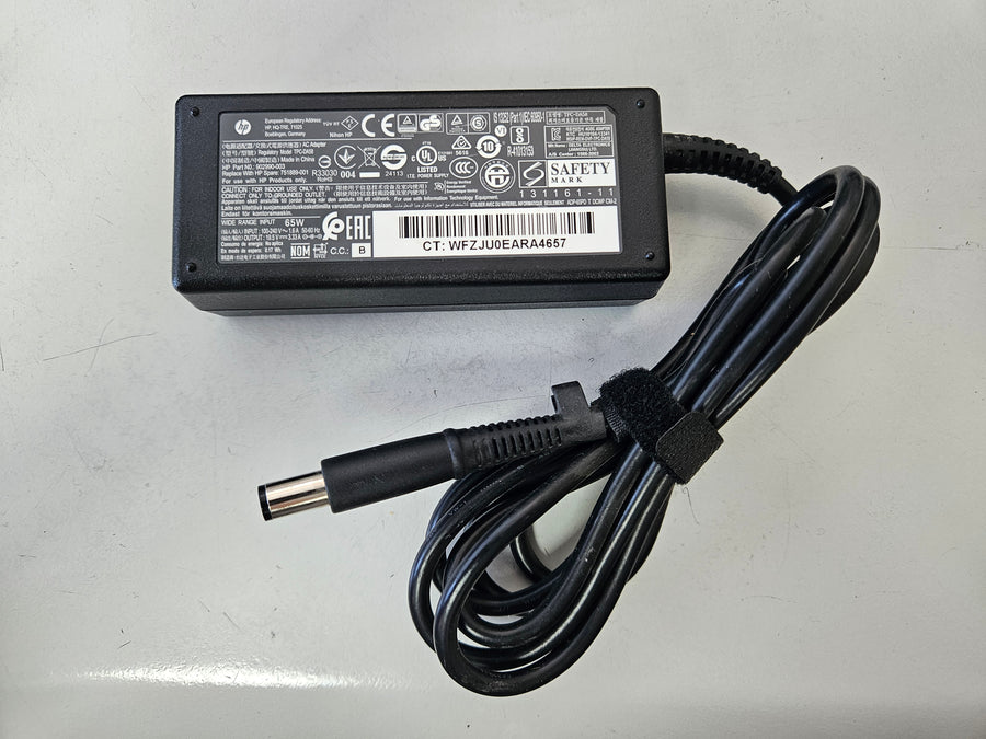 HP 19.5V 3.33A 65W 7.4MM TIP AC ADAPTER ( TPC-DA58 902990-003 ) REF