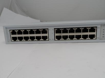 PR17503_1698-510-051-1 01_3Com SuperStack 3 Switch 3300 XM - 3C16985B - Image3