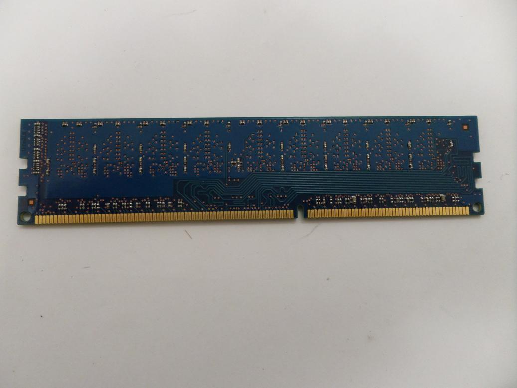 Hynix 2GB PC3-10600 DDR3-1333MHz 240-Pin DIMM  HMT325U7BFR8A-H9