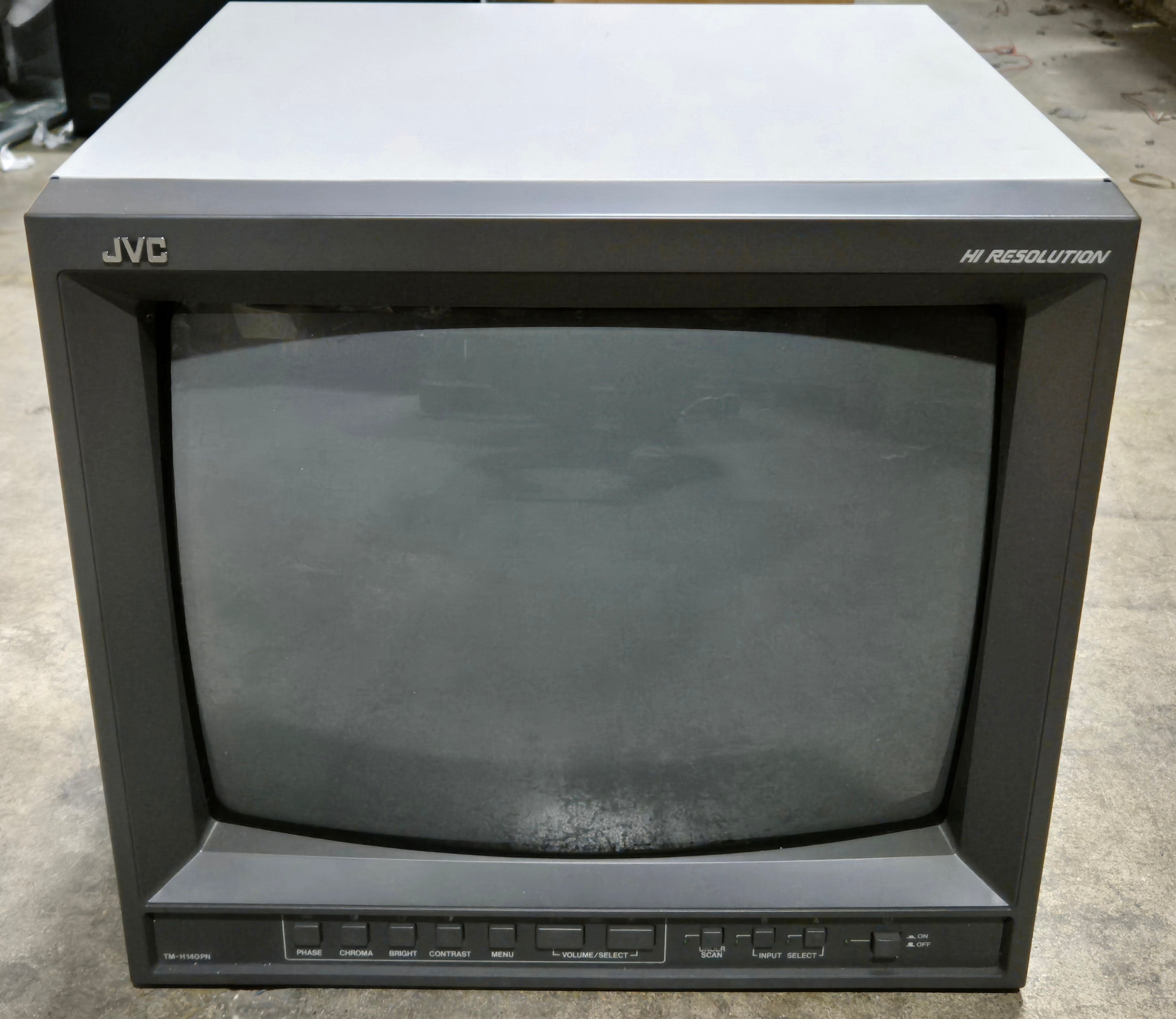 JVC Colour Video Monitor Boxed with original manual ( TM-H140PN ) USED