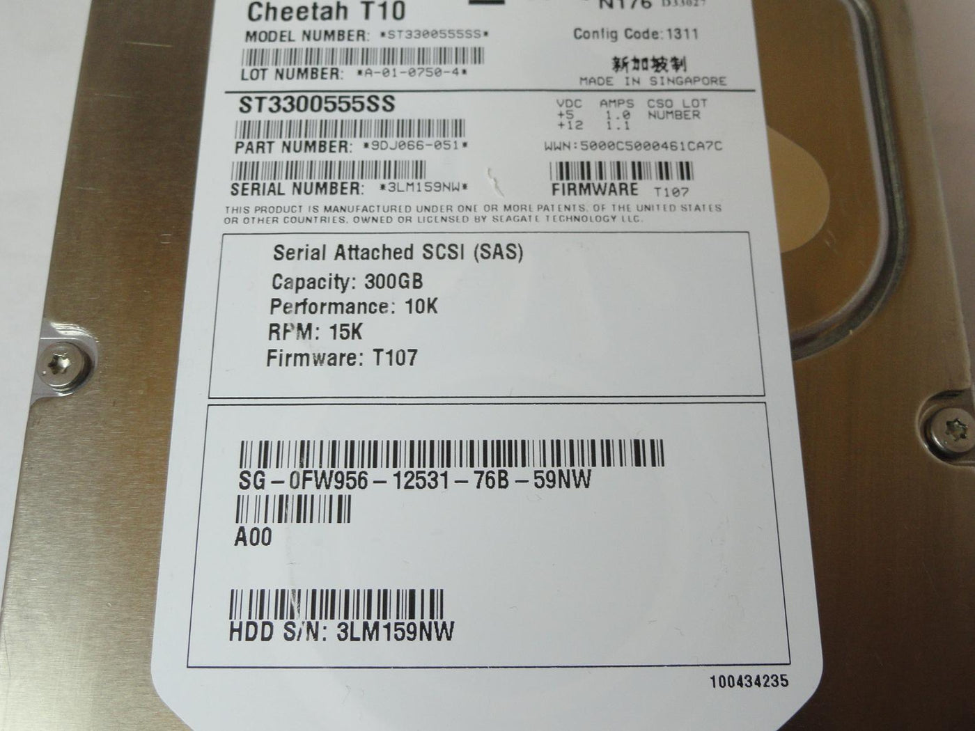 PR13198_9Z1066-050_Seagate Dell 300GB SAS 15Krpm 3.5in HDD - Image3