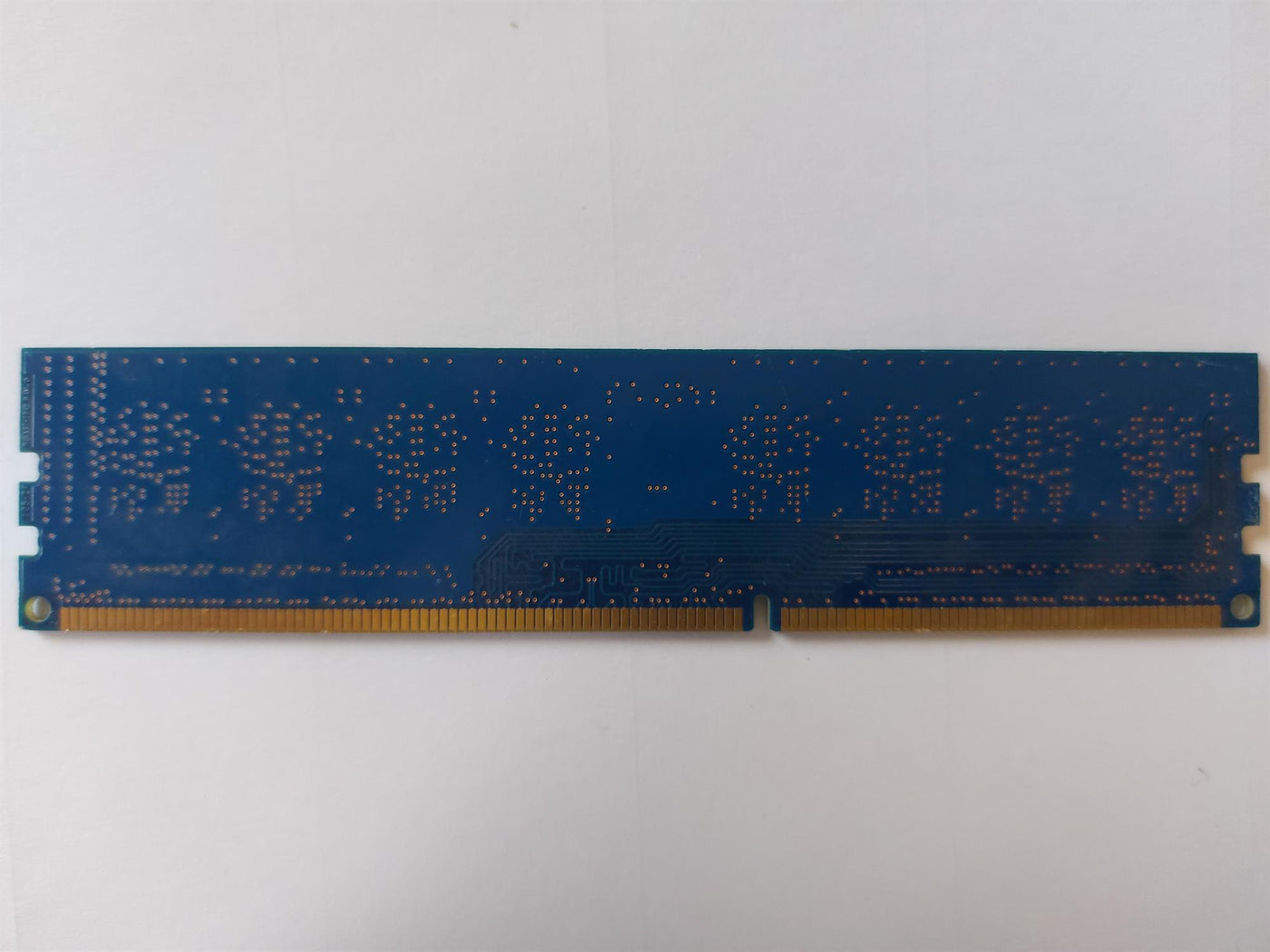 HYNIX 1GB DDR3 PC3-10600U 1333MHz 240pin CL9 SDRAM DIMM Memory Module (HMT112U6DFR8C-H9)