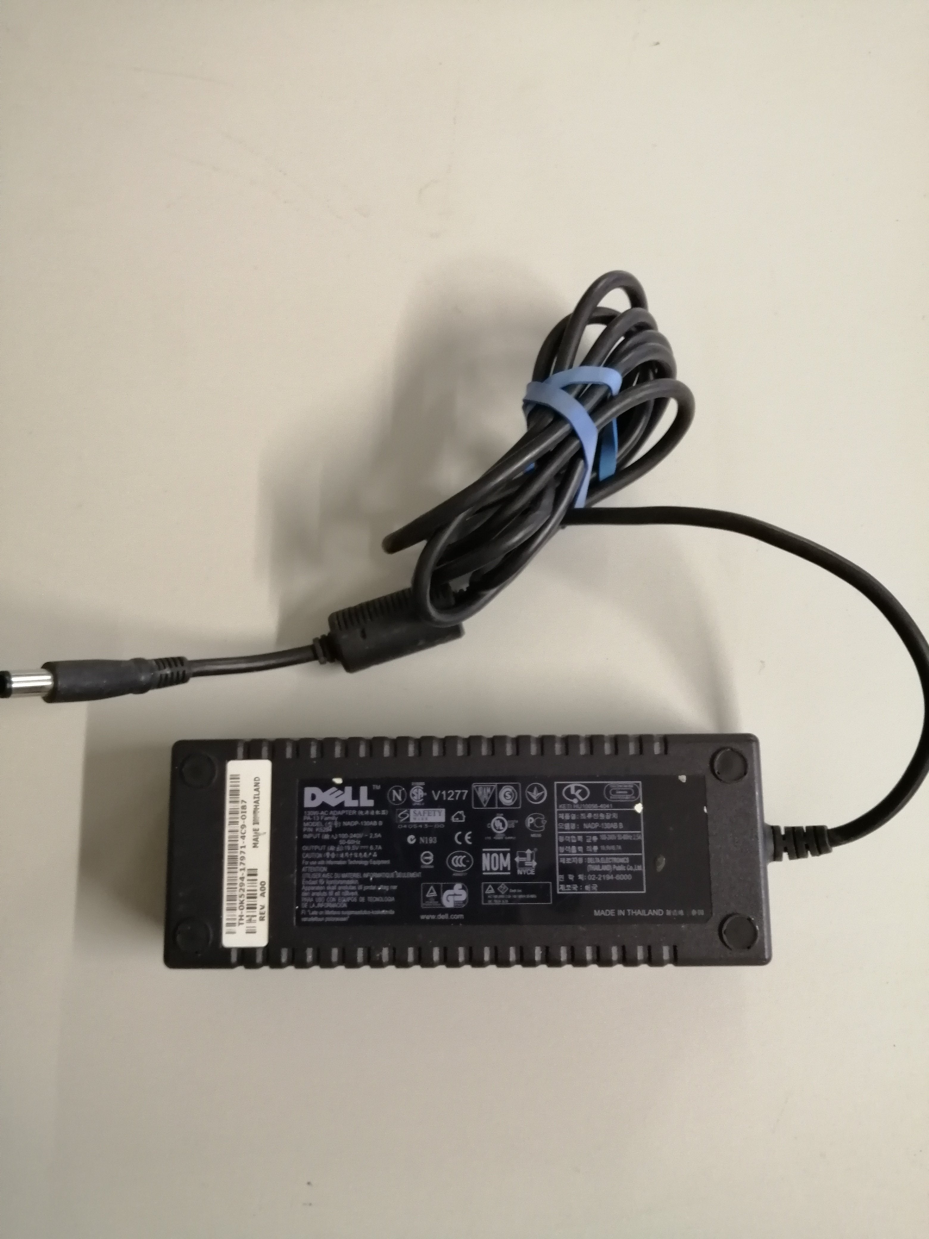 DELL 130W AC ADAPTER  NADP-130 AB B IN 240V OUT 19.5 V ( K5294 USED )