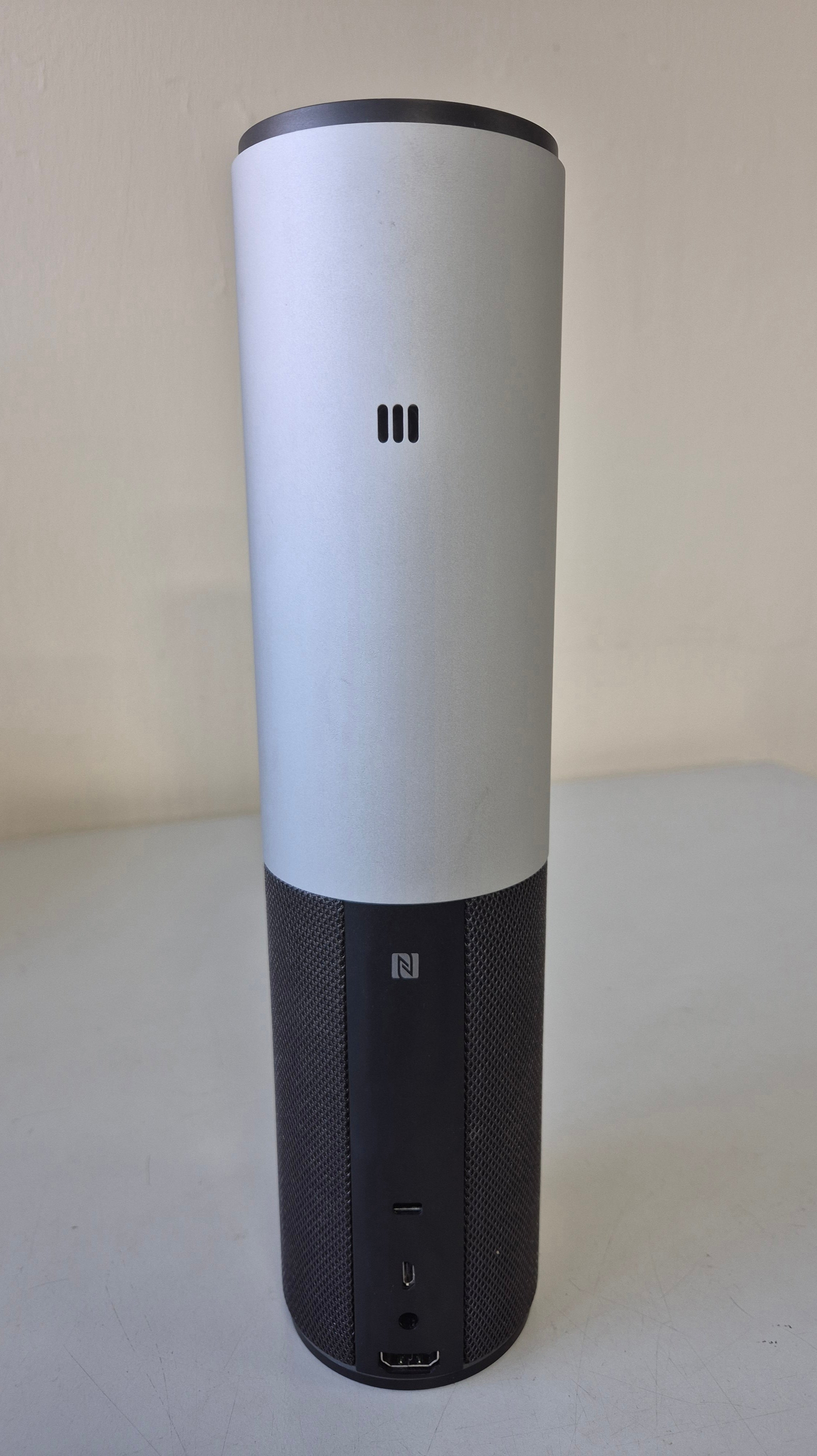 Logitech V-R0004 ConferenceCam Connect w/ speaker & cables ( 860-000490 ) USED Grade A