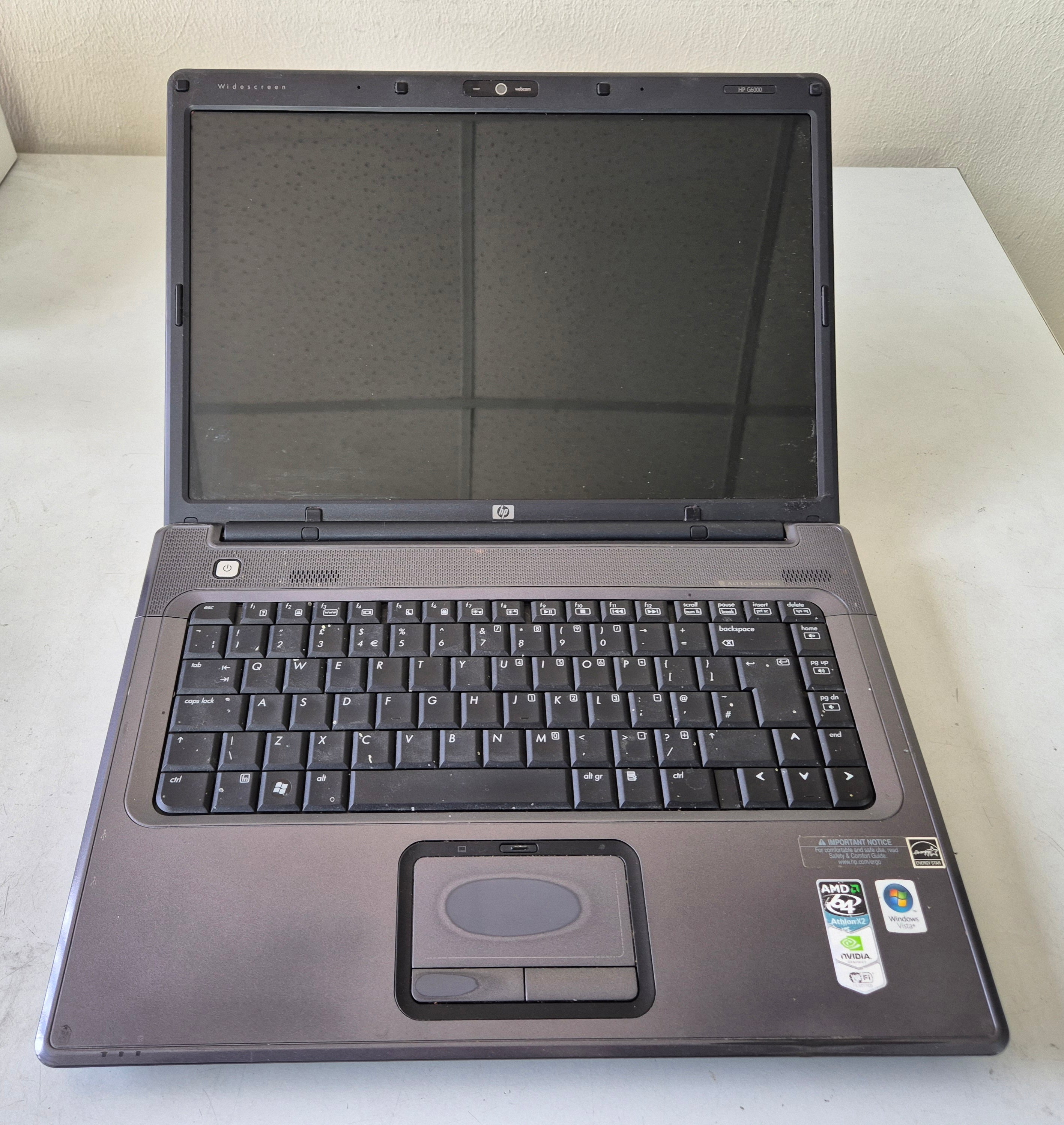HP G6000 AMD 64 Athlon x2 2GB RAM NO HDD NO OS Battery Unknown 15.6" SPR DOES NOT POWER ON