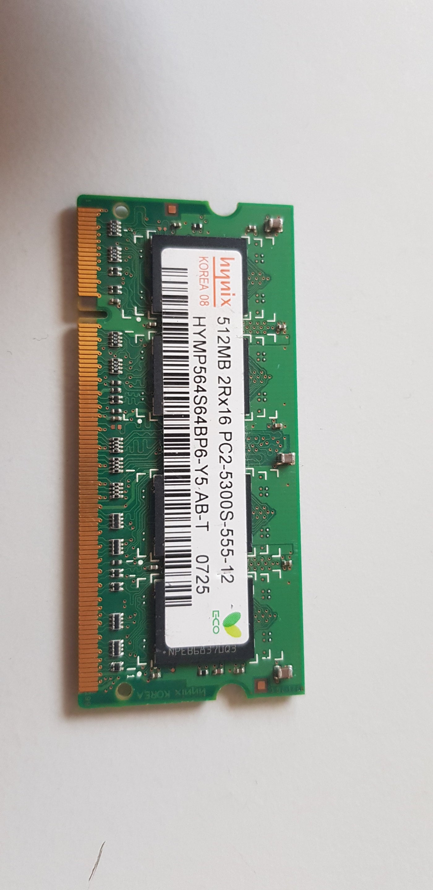 Hynix 512MB 2Rx16 PC2 53000S Unbuffered DDR2 SODIMM Memory Module (HYMP564S64BP6-Y5 AB-T)