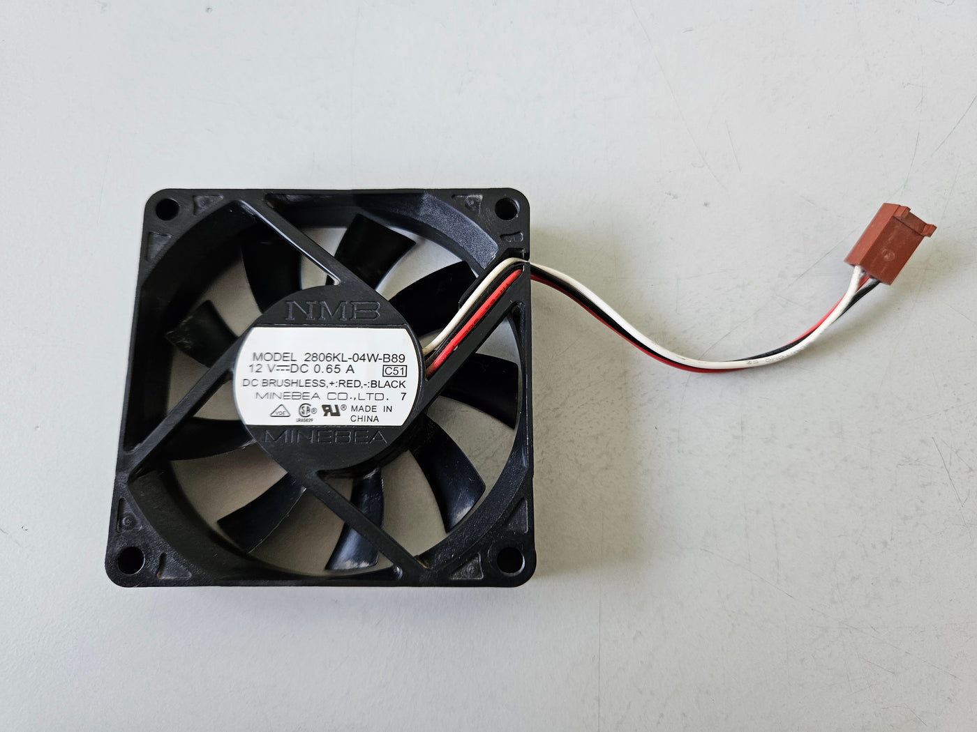 Minebea NMB 12V 0.65A 70mm DC Brushless Case Fan ( 2806KL-04W-B89 ) USED
