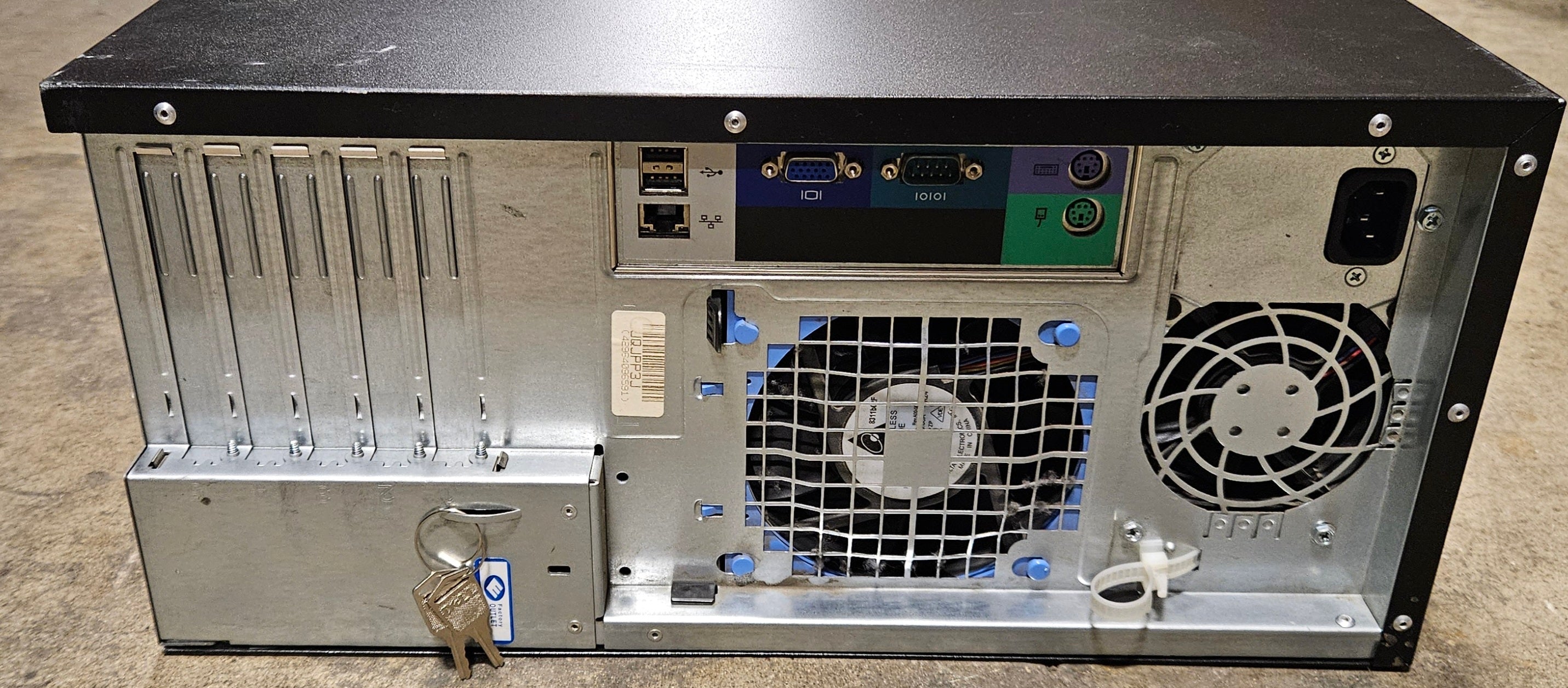 Dell PowerEdge 840 Workstation 2GB RAM Xeon 3.4GHz DVD NO HDD NO OS ( MVT01 ) USED