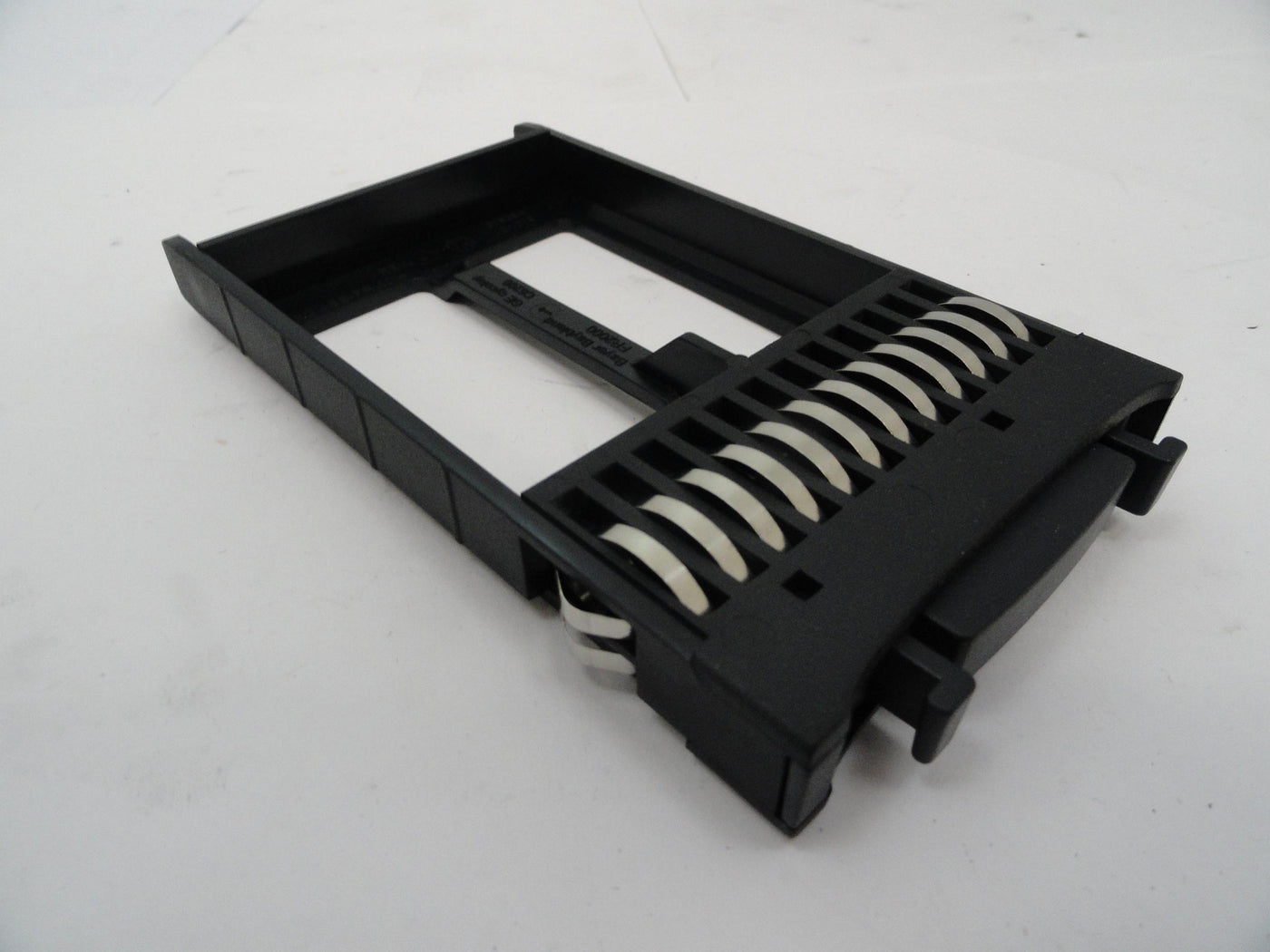 PR10775_376384-001_HP 2.5in Hard Drive Blank Filler - Image3