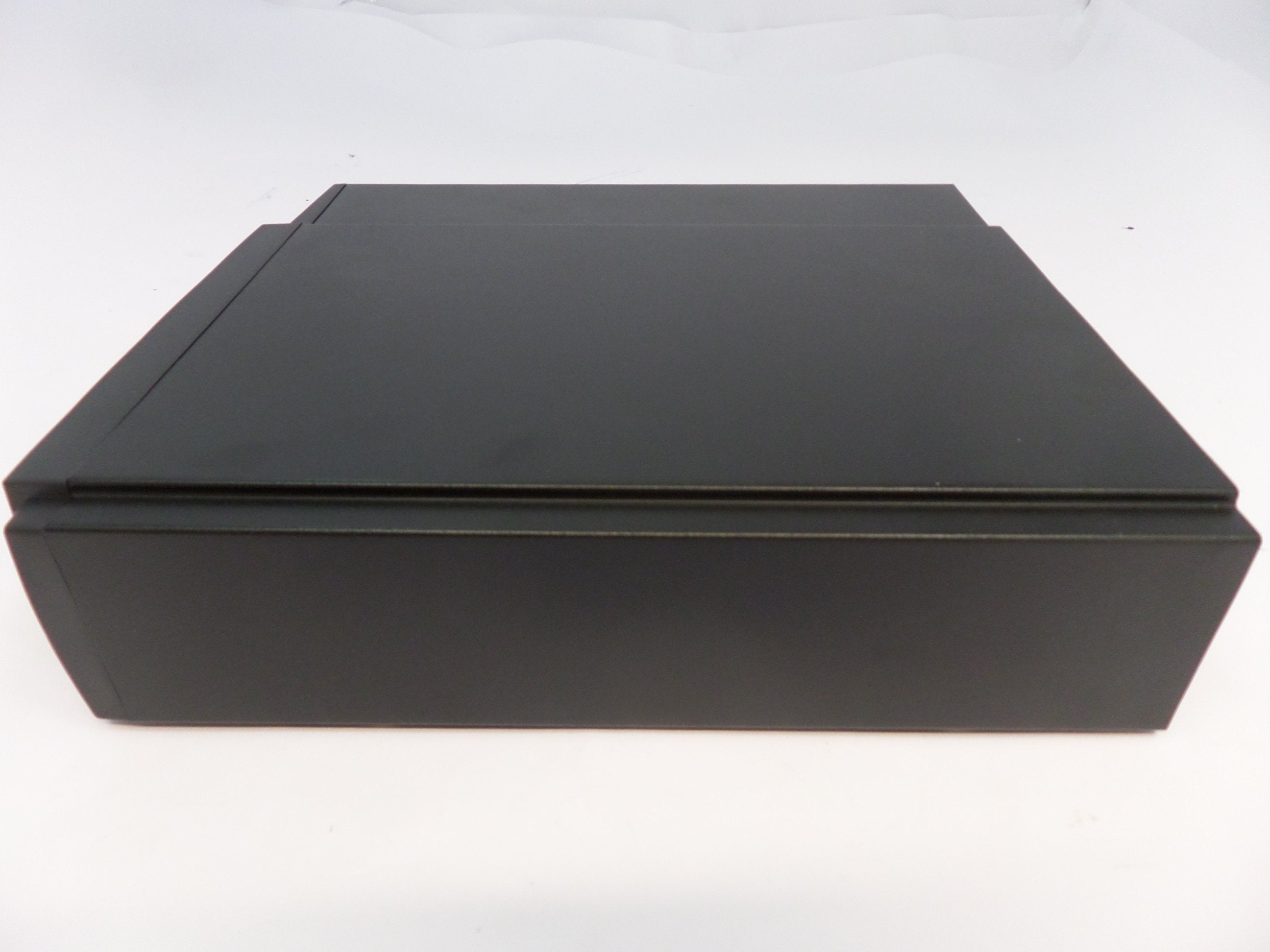 PR26307_11-1027_PDE E501 Wide Half Hight Hard Drive Enclosure - Image5