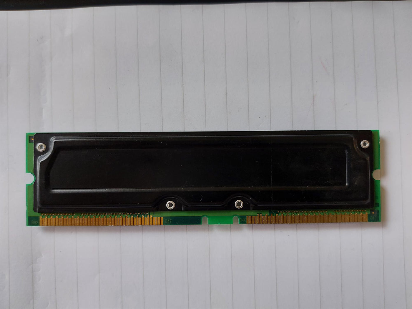 Elpida 512MB/16d PC800-40 800MHz ECC Rambus RDRAM RIMM Memory Module (MC-4R512FKE8D-845)