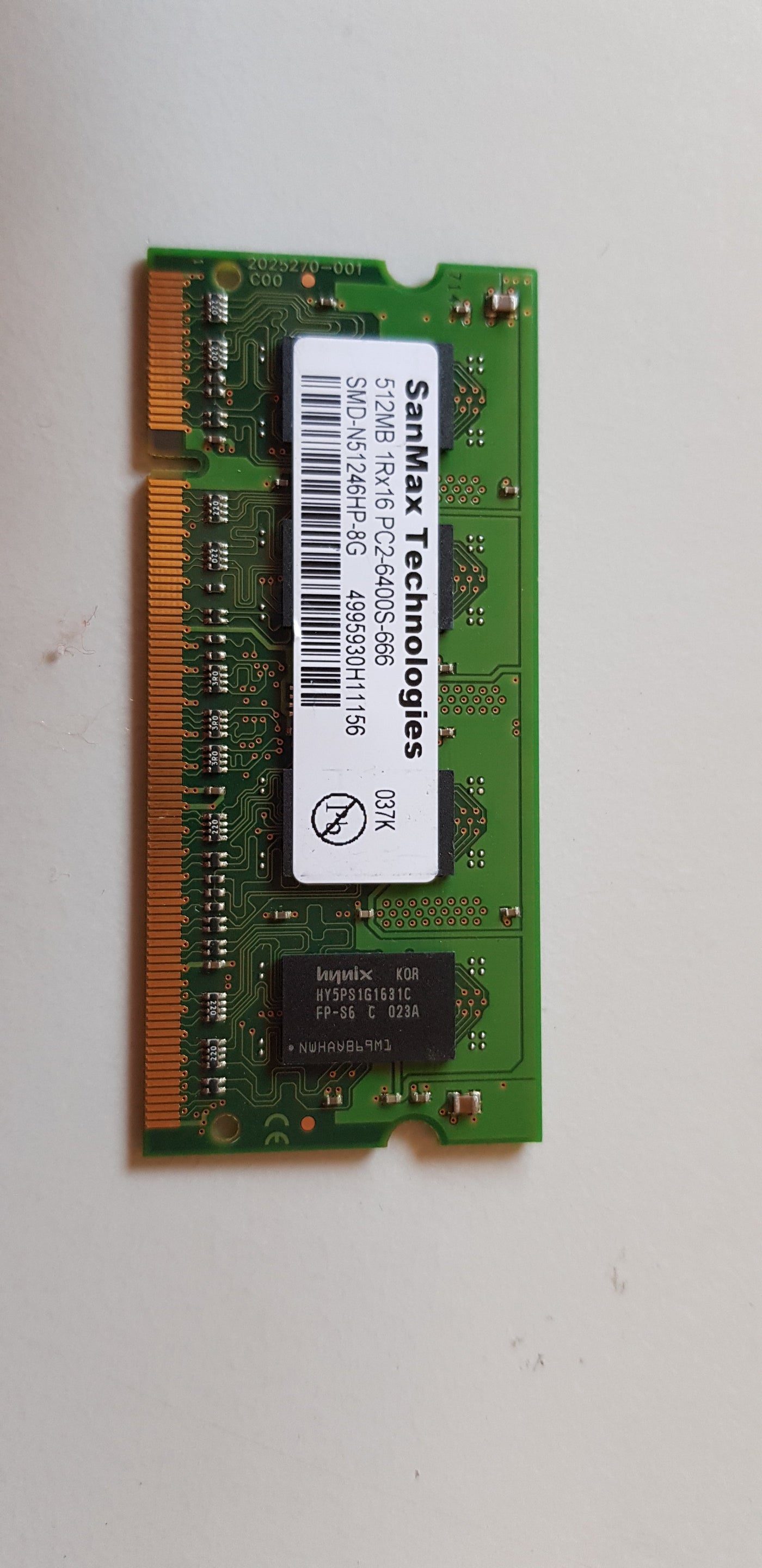 SanMax 512MB 1Rx16 PC2-6400 SODIMM Memory Module (SMD-N51246HP-8G)