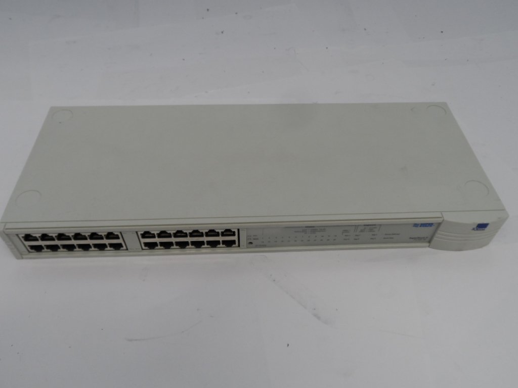 3Com, SuperStack II  PS Hub 40, 24 Port, Cream.