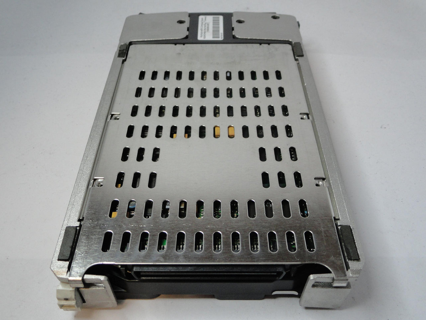 PR20546_9P2006-022_Seagate Compaq 18.2GB SCSI 80 Pin 15Krpm 3.5in HDD - Image3