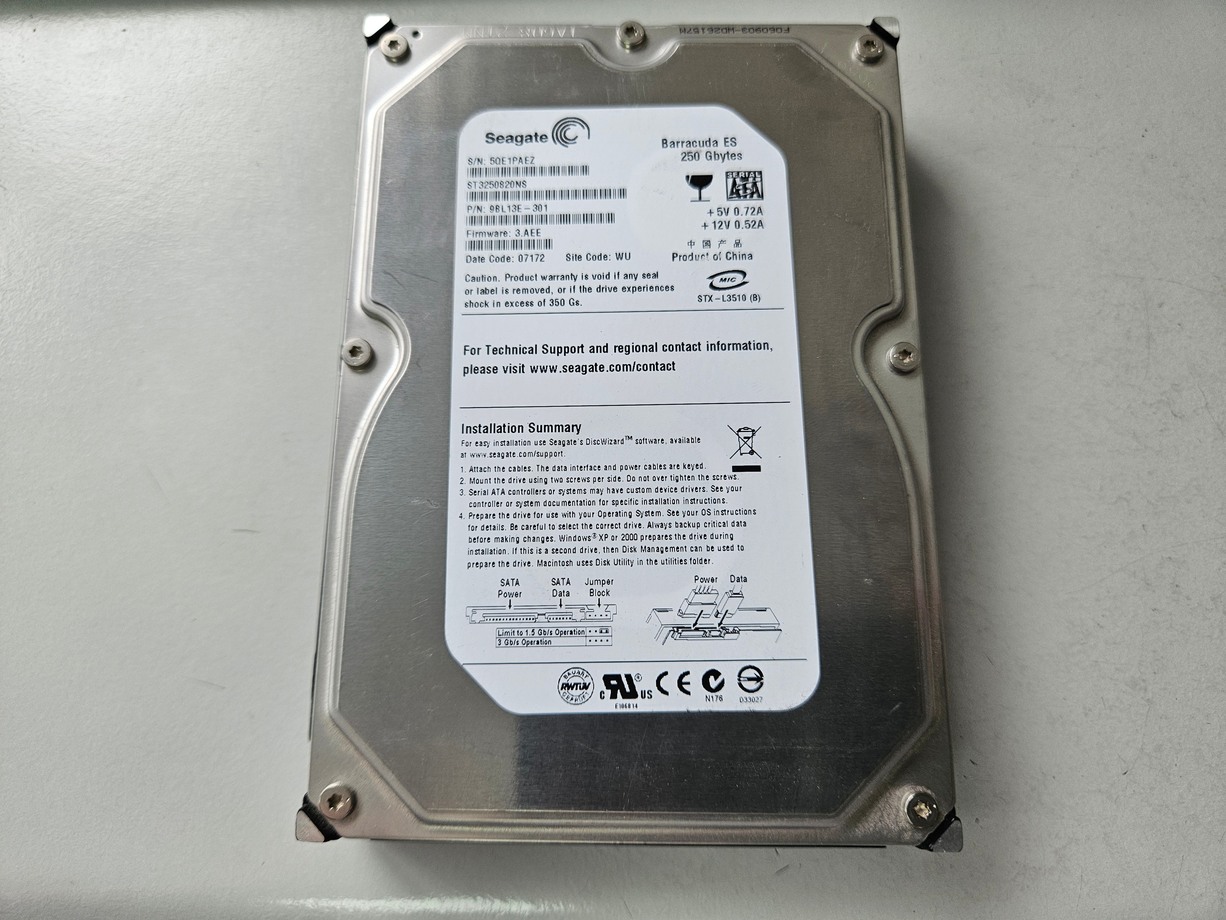 Seagate BarraCuda ES 250GB 7200RPM SATA 3.5" HDD ( ST3250820NS 9BL13E-301 ) USED