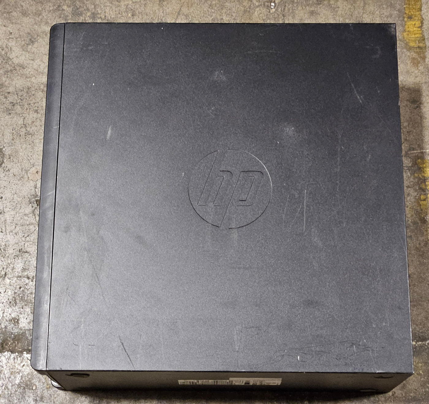 HP Z220 CMT 4GB RAM Xeon E3-1240 3.4GHz NO HDD NO OS Dual DVI Nvidia Quadro FX WinXP Pro COA ( WM481ET#ABU ) USED