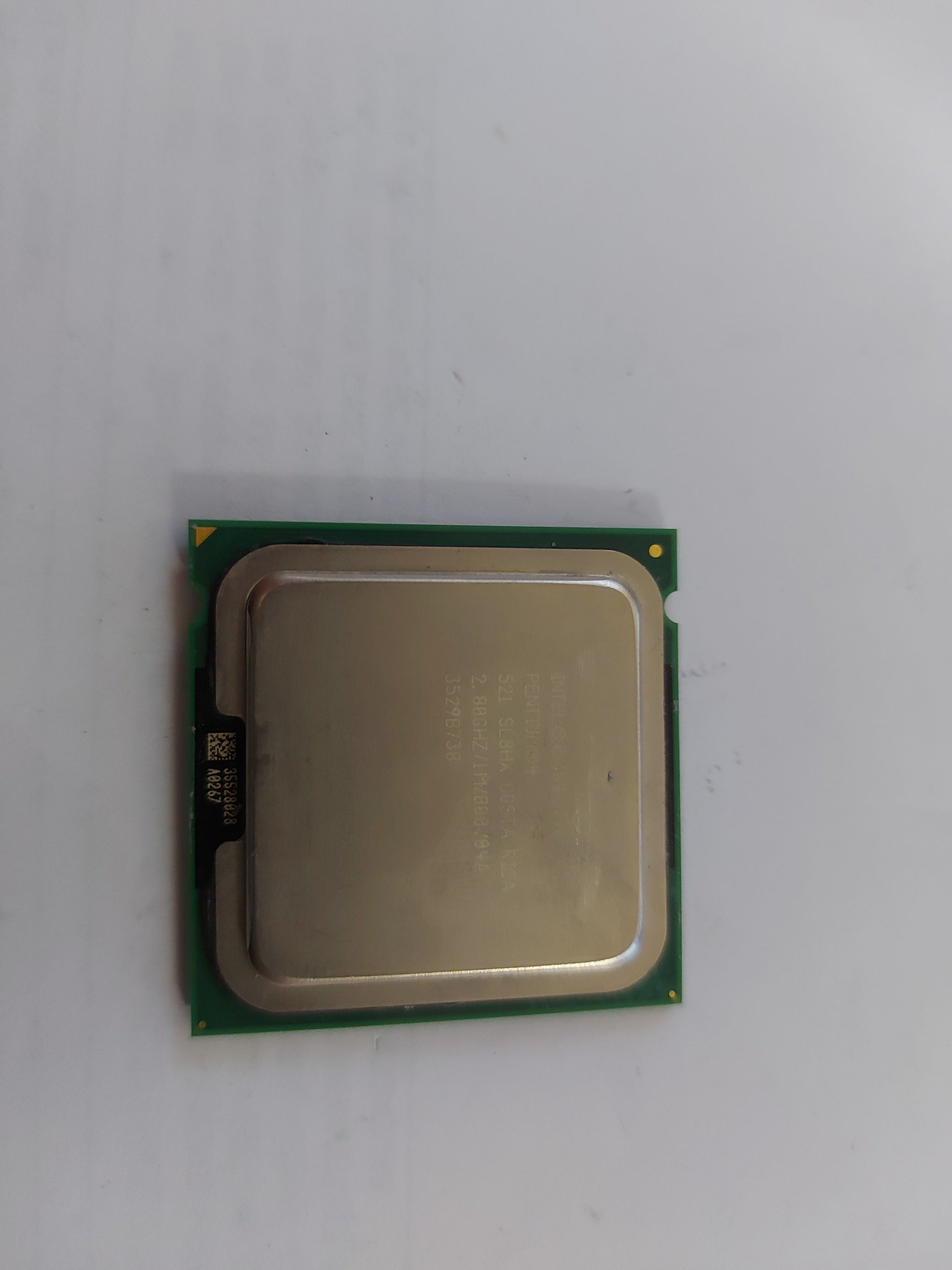 Intel Pentium 4 521 2.8GHz 1M 775 CPU ( SL8HX ) REF