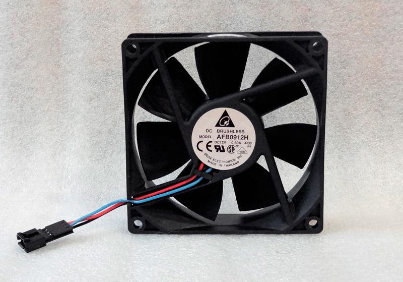 DELTA DC12V 92mm BRUSHLESS Fan ( AFB0912H ) USED