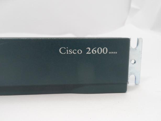 Cisco 2600 Series Router ( 47-5584-03 2600 CNM3E50BRA    Cisco )