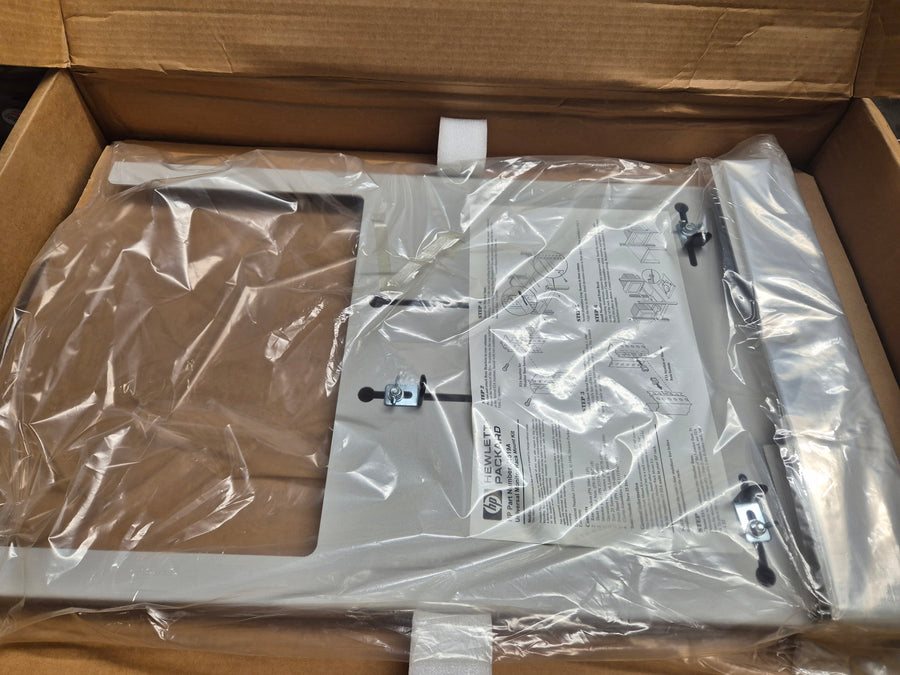HP Monitor Universal Mount Rack Kit ( J1519A ) NOB