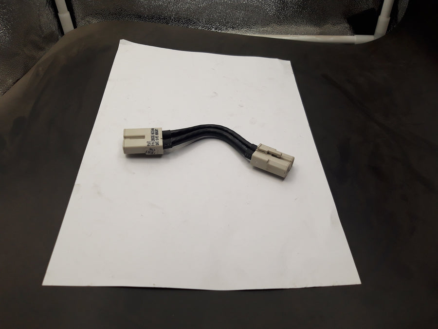 IBM Cable 208V Bus Bar to Battery Module (22R0365 USED)