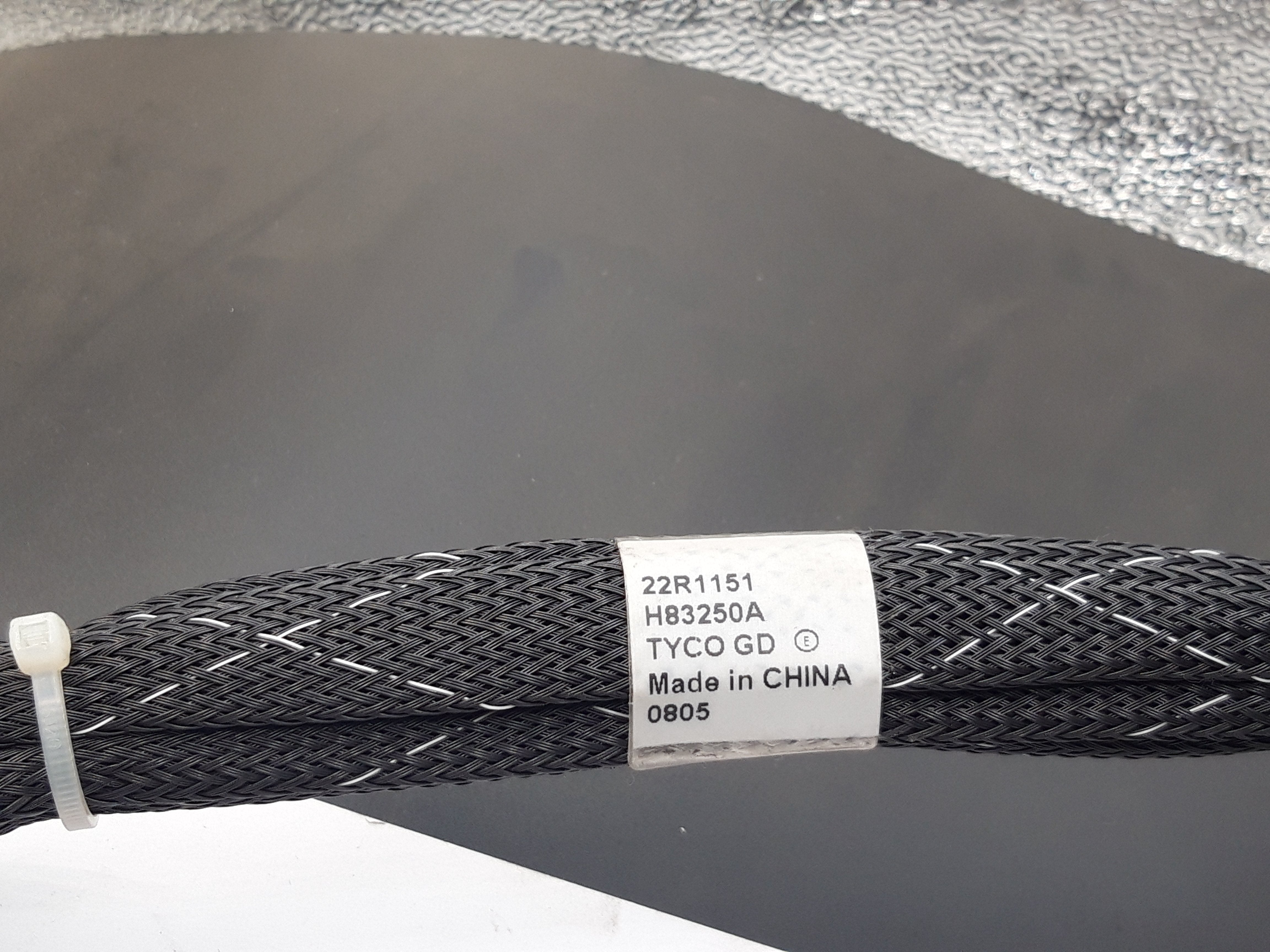 IBM bs8800 fan cable (22R1151 Used)