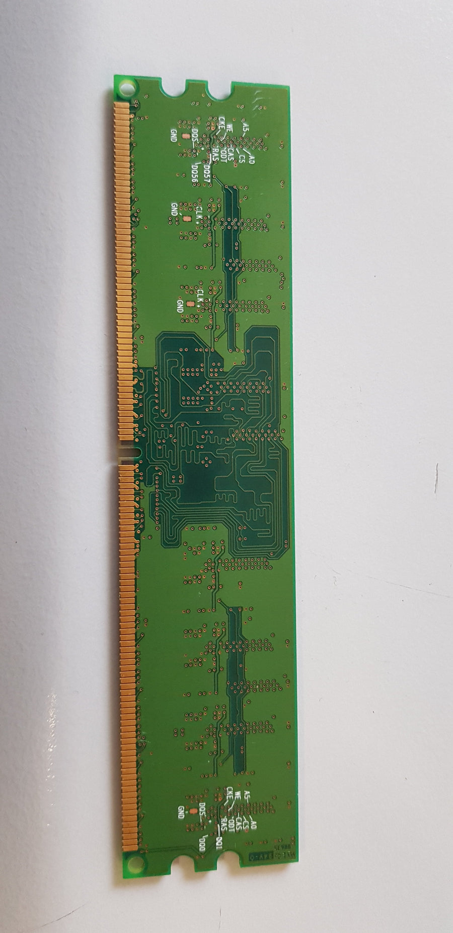 Infineon 512MB PC2-4200 DDR2-533MHz non-ECC Unbuffered CL4 240-Pin DIMM Memory Module(HYS64T64000HU-3.7-B)