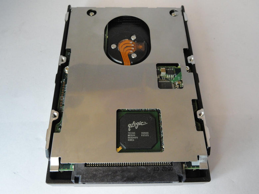 PR23089_CA06380-B25900BA_Fujitsu IBM 73.4Gb SCSI 80 Pin 15Krpm 3.5in HDD - Image2