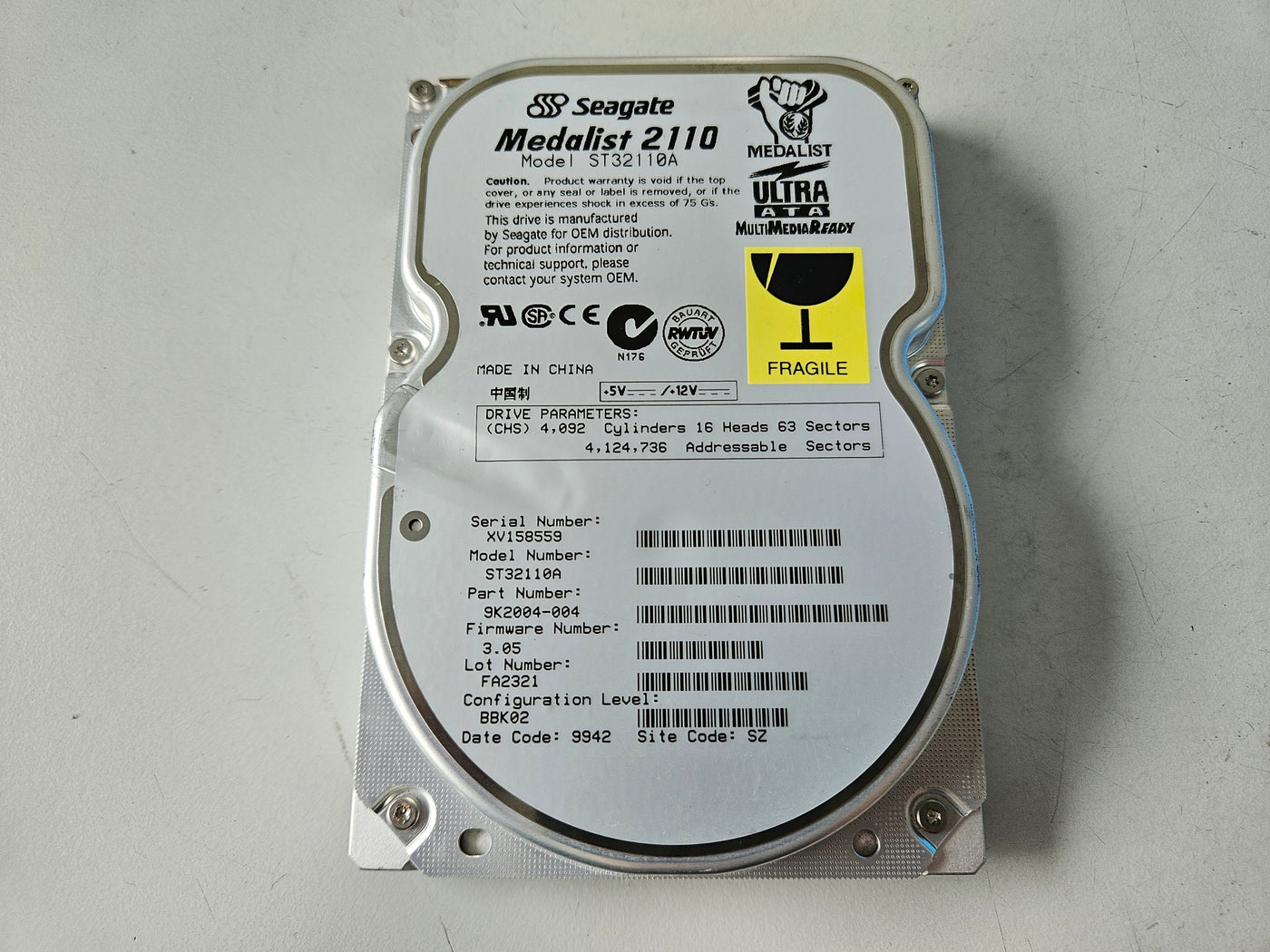 Seagate 2.1GB IDE 5400rpm 3.5in HDD ( 9K2004-004 ST32110A ) USED