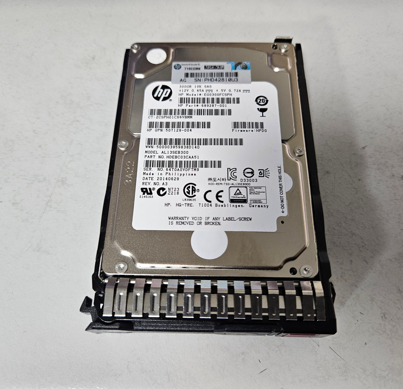 HP Toshiba 300GB 10K SAS 2.5in HDD in Caddy ( EG0300FCSPH 689287-004 507129-004 AL13SEB300 HDEBC03CAA51 ) REF