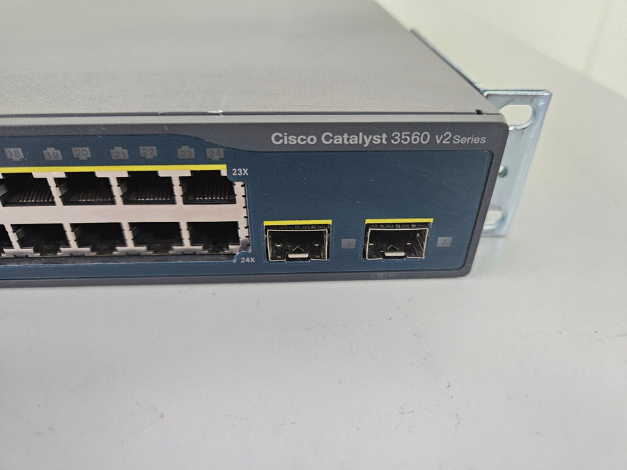 Cisco Catalyst 3560V2 Series 24-Port 10/100Base-TX Managed Switch ( WS-C3560V2-24TS-E ) USED