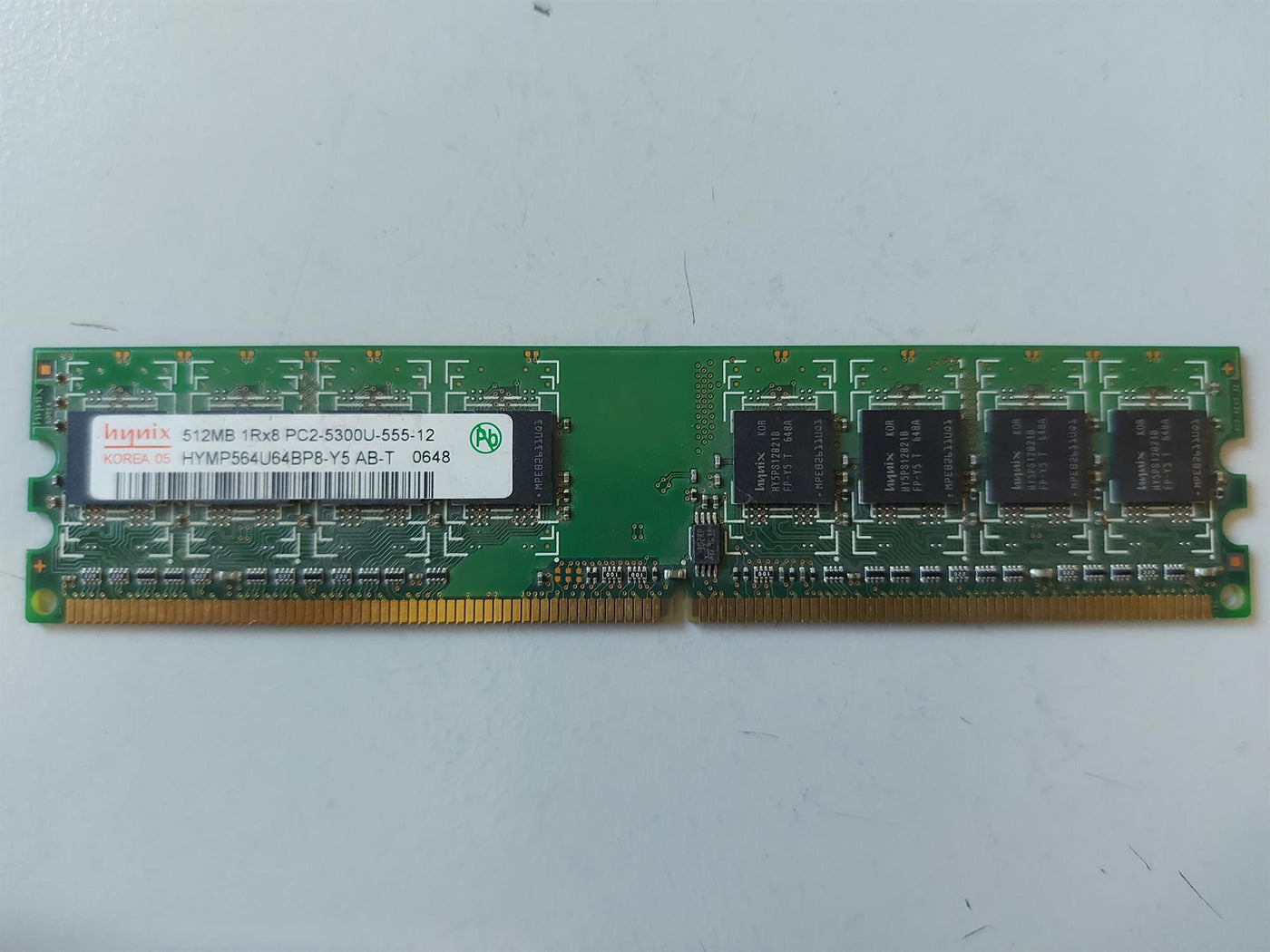 Hynix HP 512MB DDR2-667MHz PC2-5300 non-ECC Unbuffered CL5 240-Pin SDRAM DIMM Memory Module (HYMP564U64BP8-Y5 AB-T 377725-888)