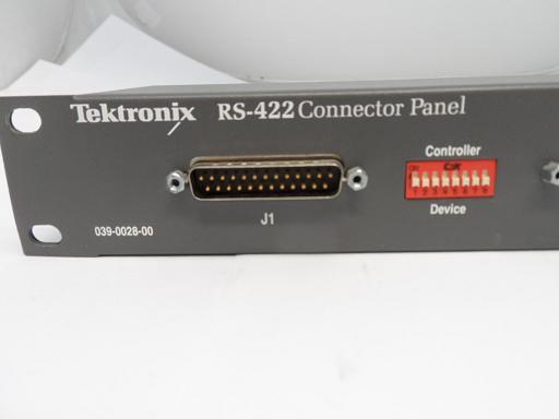 PR16335_039-0028-00_Tektronix RS-422 8 port Connection Panel - Image3