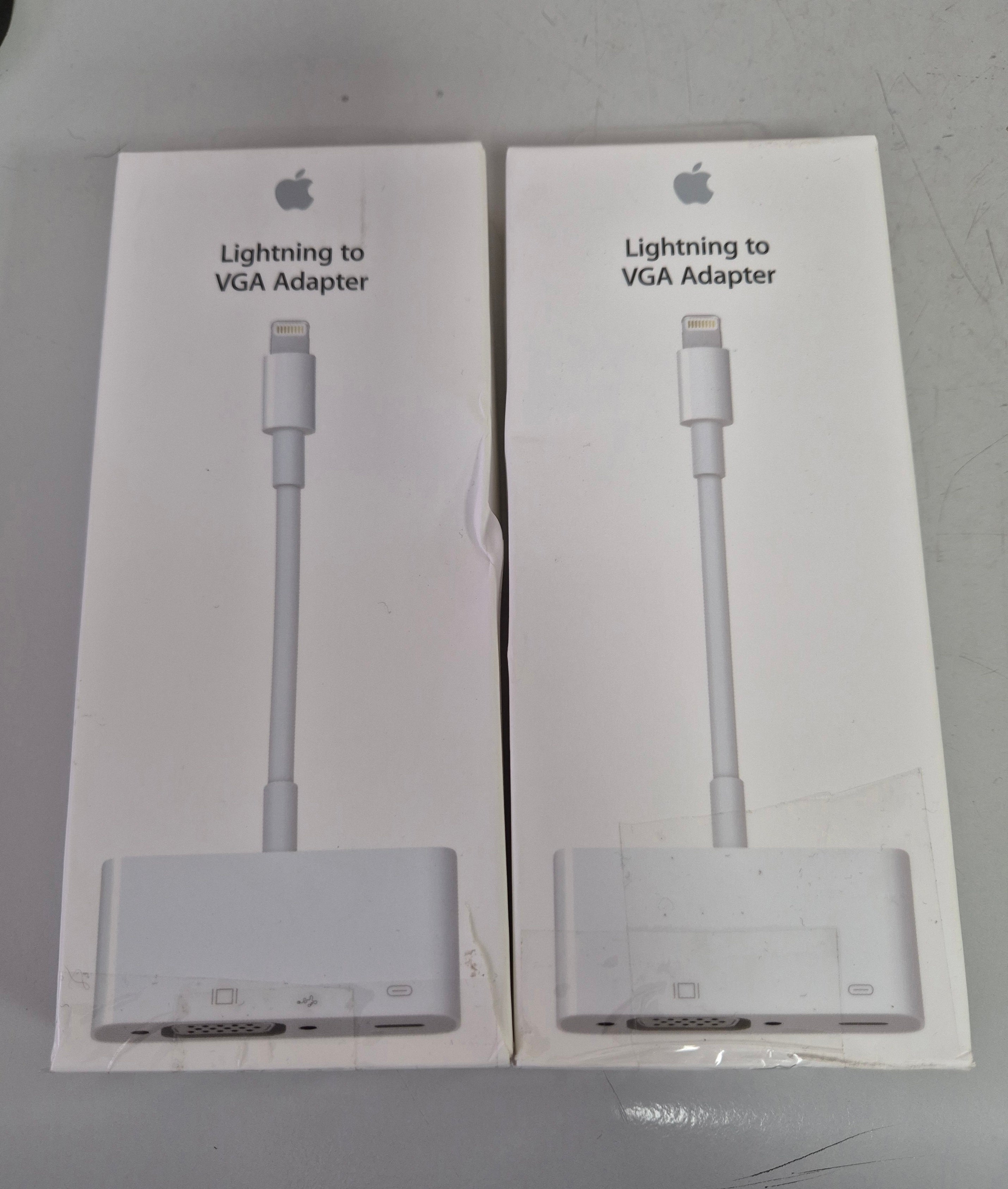 2x Apple A1439 Lightning to VGA Adapter ( MD825ZM/A ) NOB