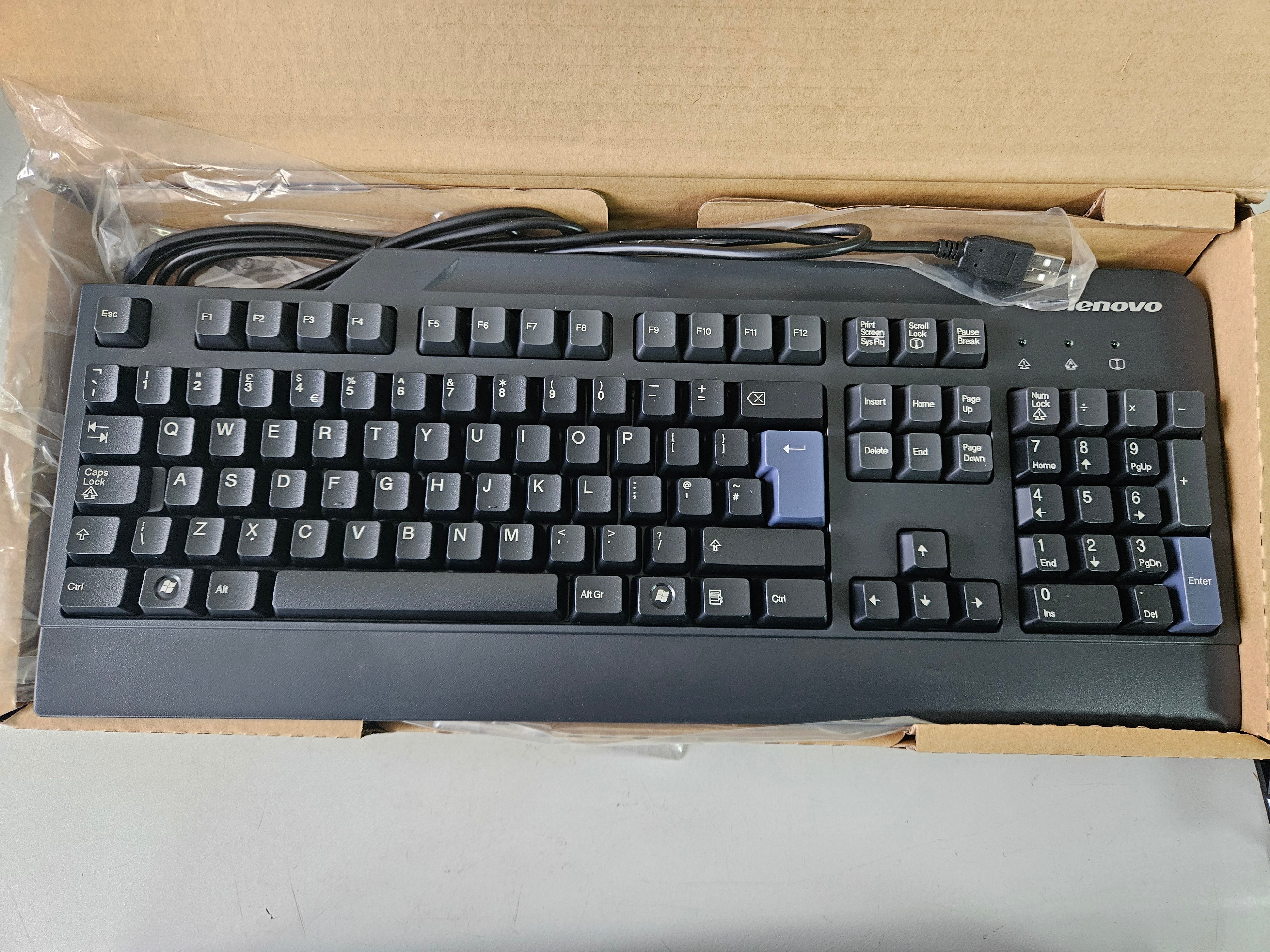 Lenovo SK-8825 UK USB Pro Black Keyboard with palmrest ( 41A5136 ) NEW
