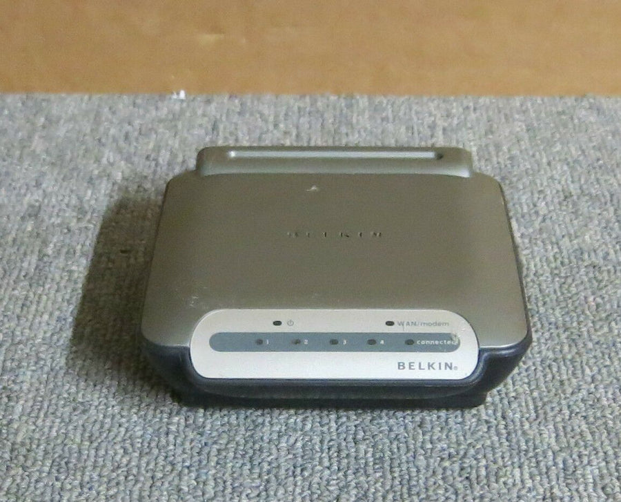 Belkin F5D5231 4 Port Ethernet Wired Switch Cable DSL Router (F5D5231 F5D5231ee USED)