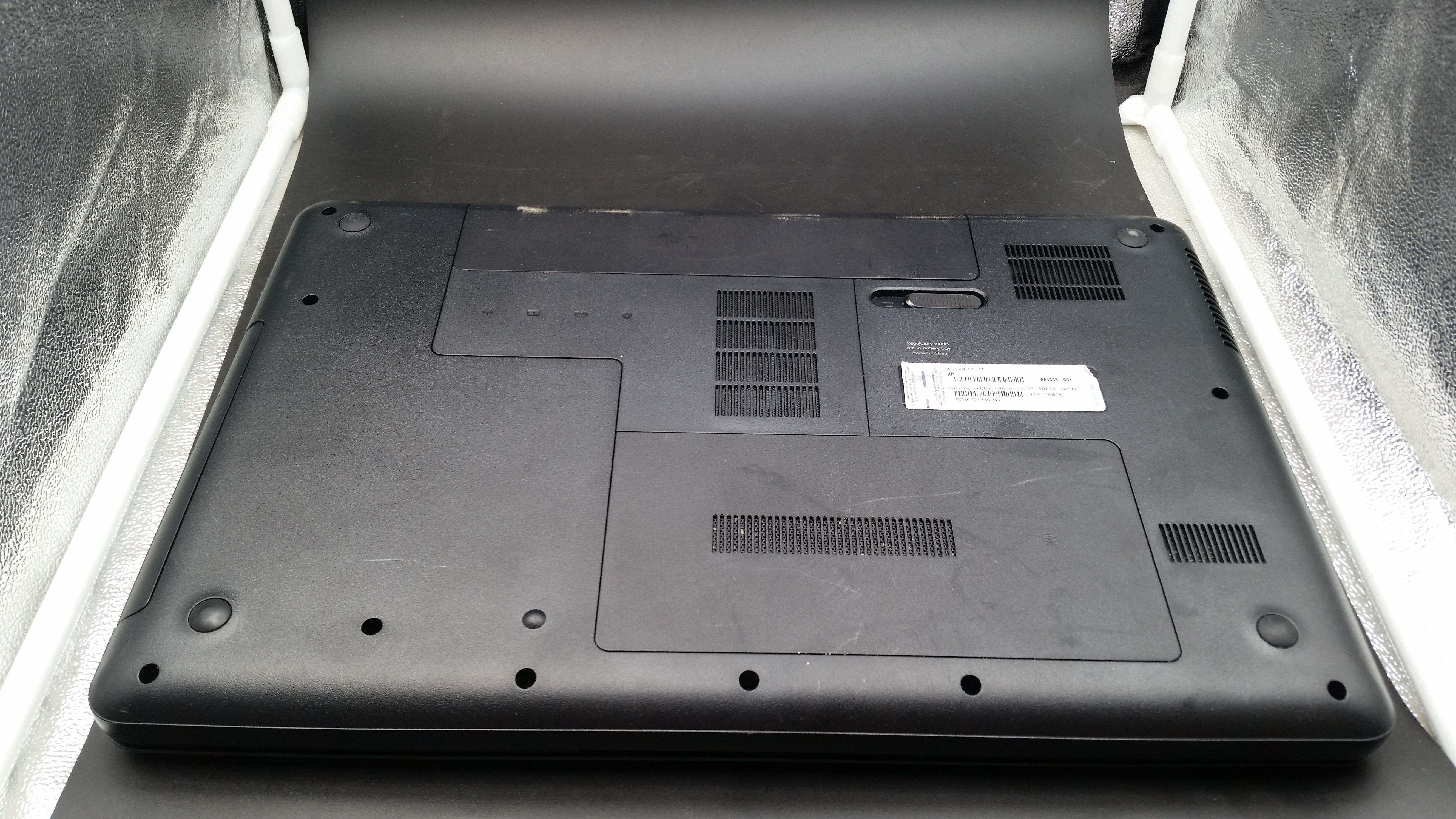 HP 630 Intel Core i3 M370 @ 2.40 GHz 4GB 500GB Windows 7 Pro (Ref)