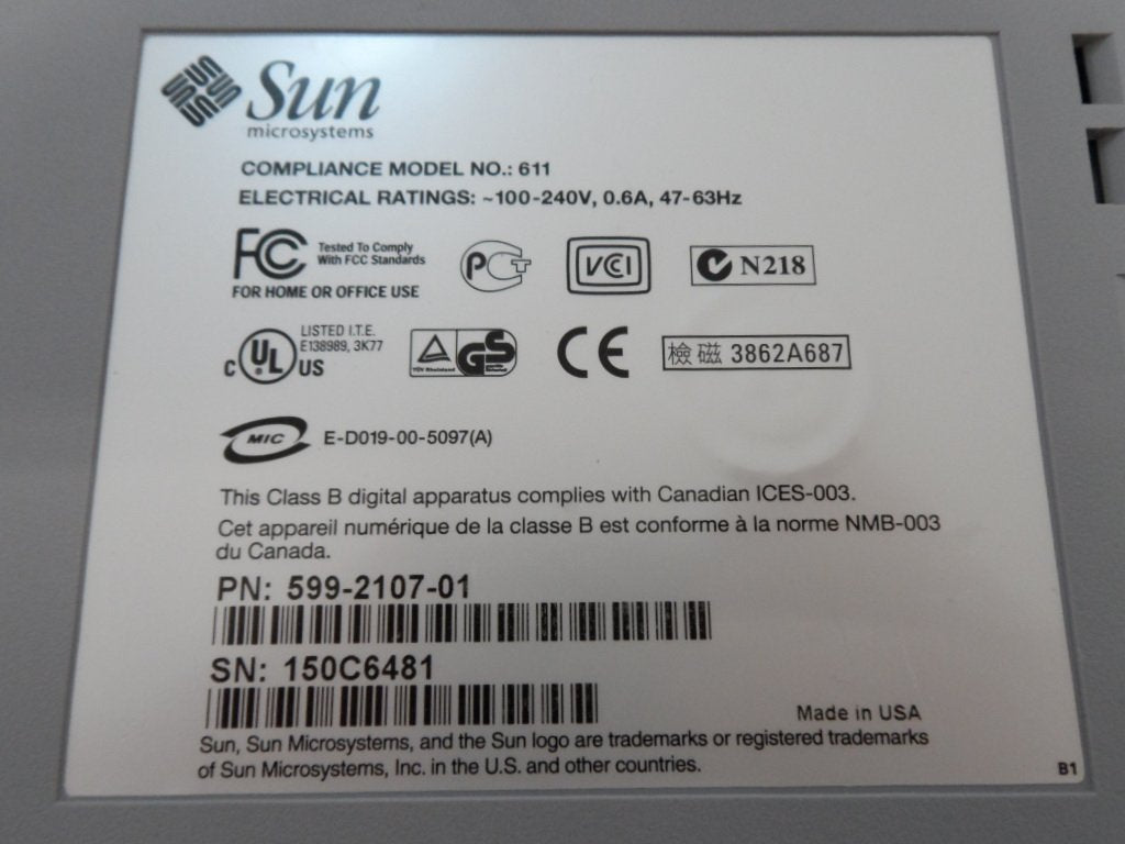 Sun DDS3 External SCSI 12/24GB Tape Drive ( 599-2107-01 611    Sun )