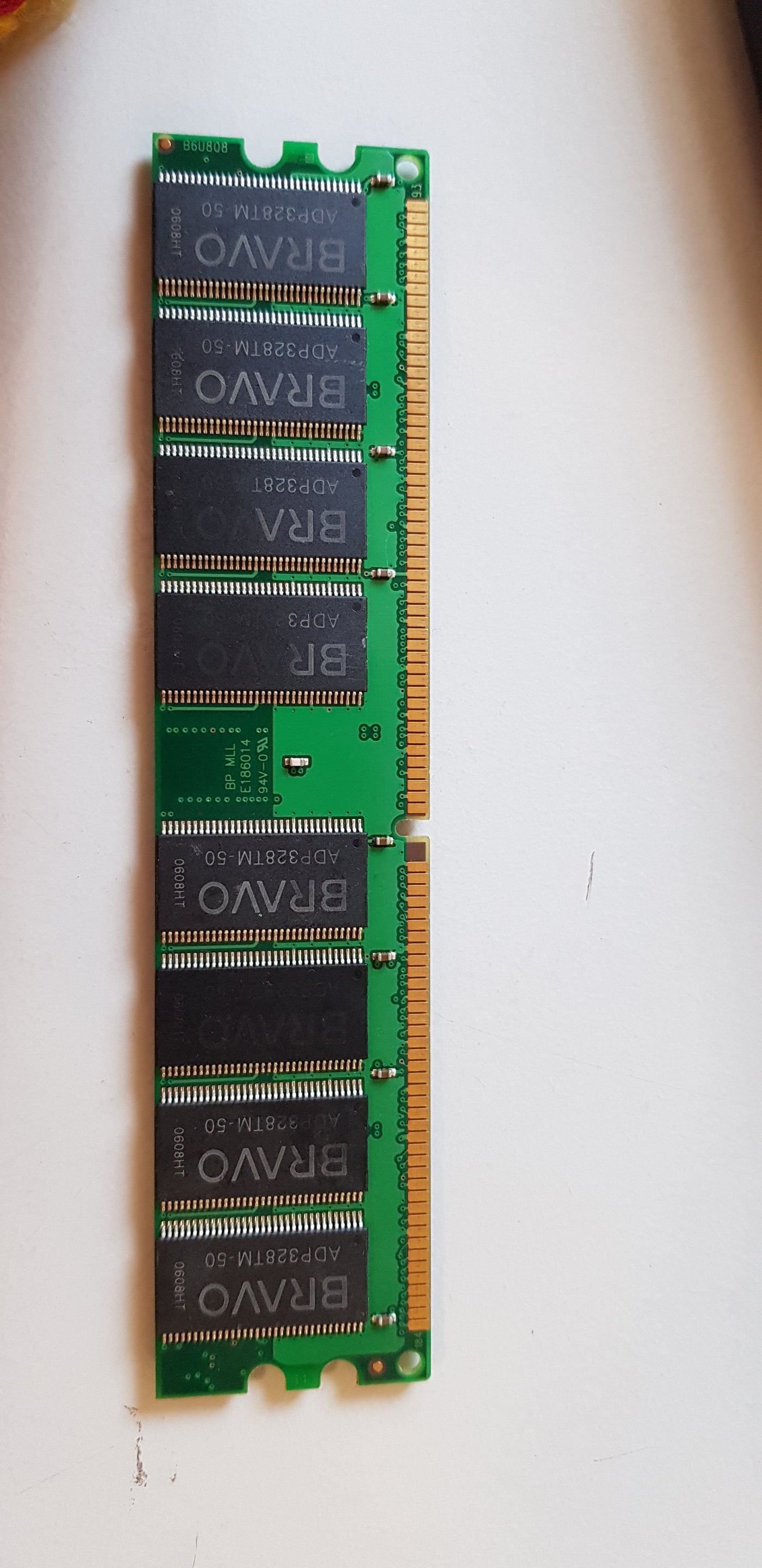 PNY Tech 2Rx8 512MB 400Mhz nonECC CL3 PC3200U DDR SDRAM DIMM Memory Module (6464WQDXA8G17)