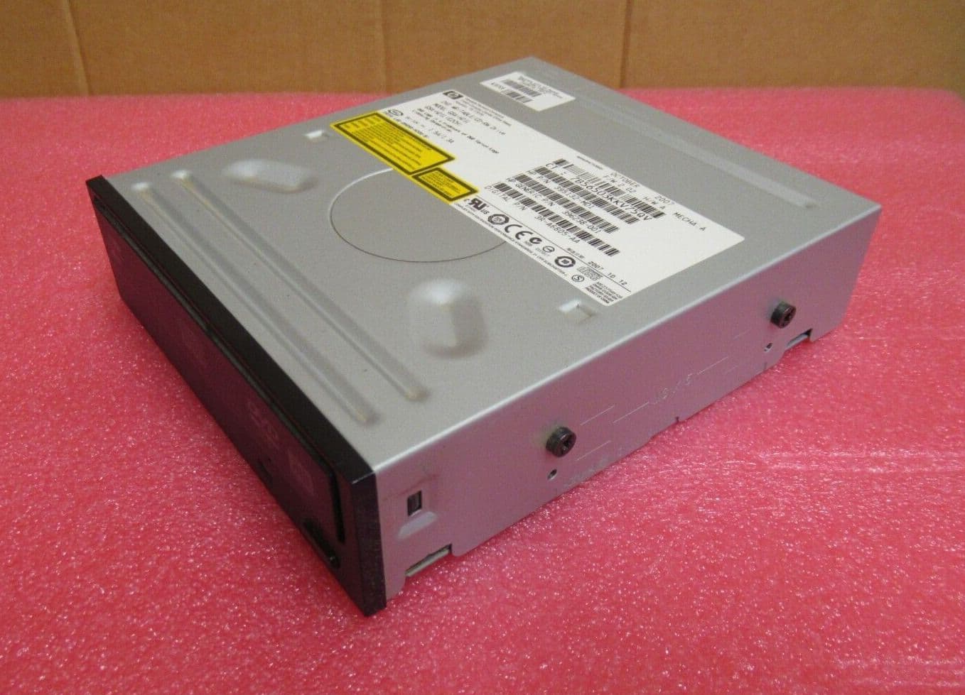 HP LightScribe DVD R/RW-CD R/W Drive ( 395132-MD1 GSA-H21L ) USED